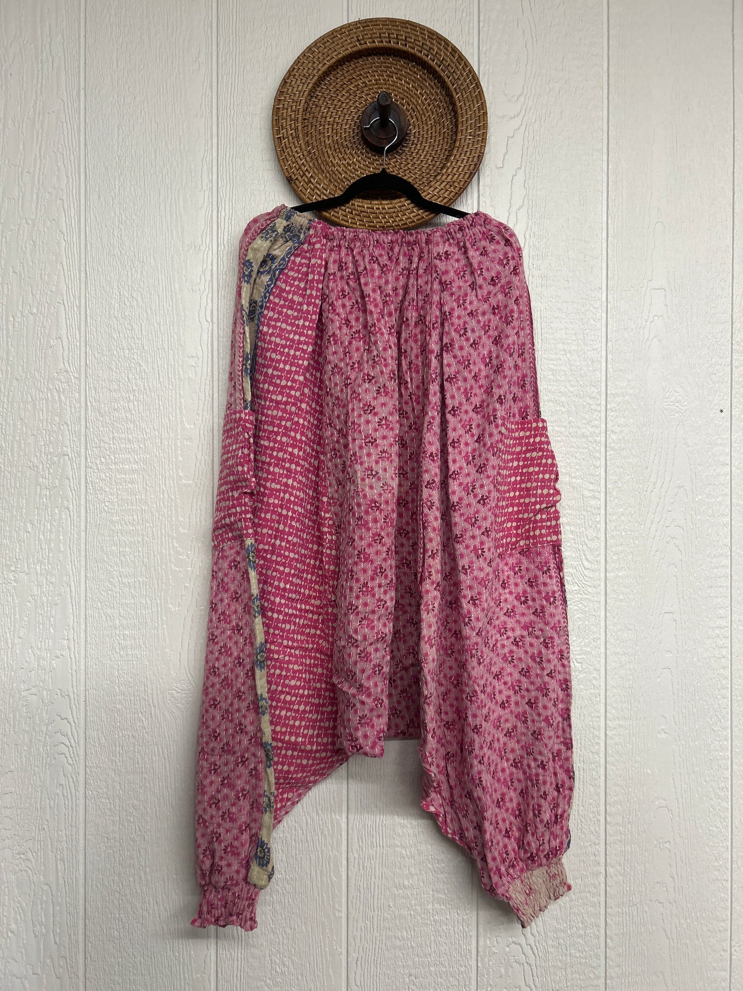 Pareo Kantha Be Still Harems 0226 005