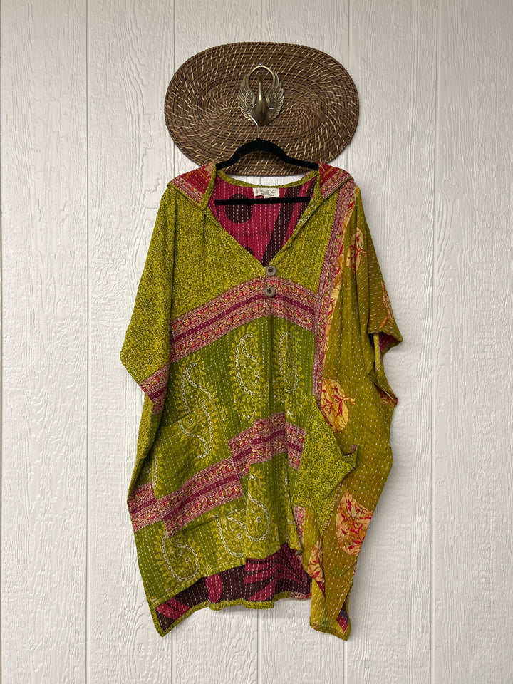 Peace and Love Poncho 0425 131