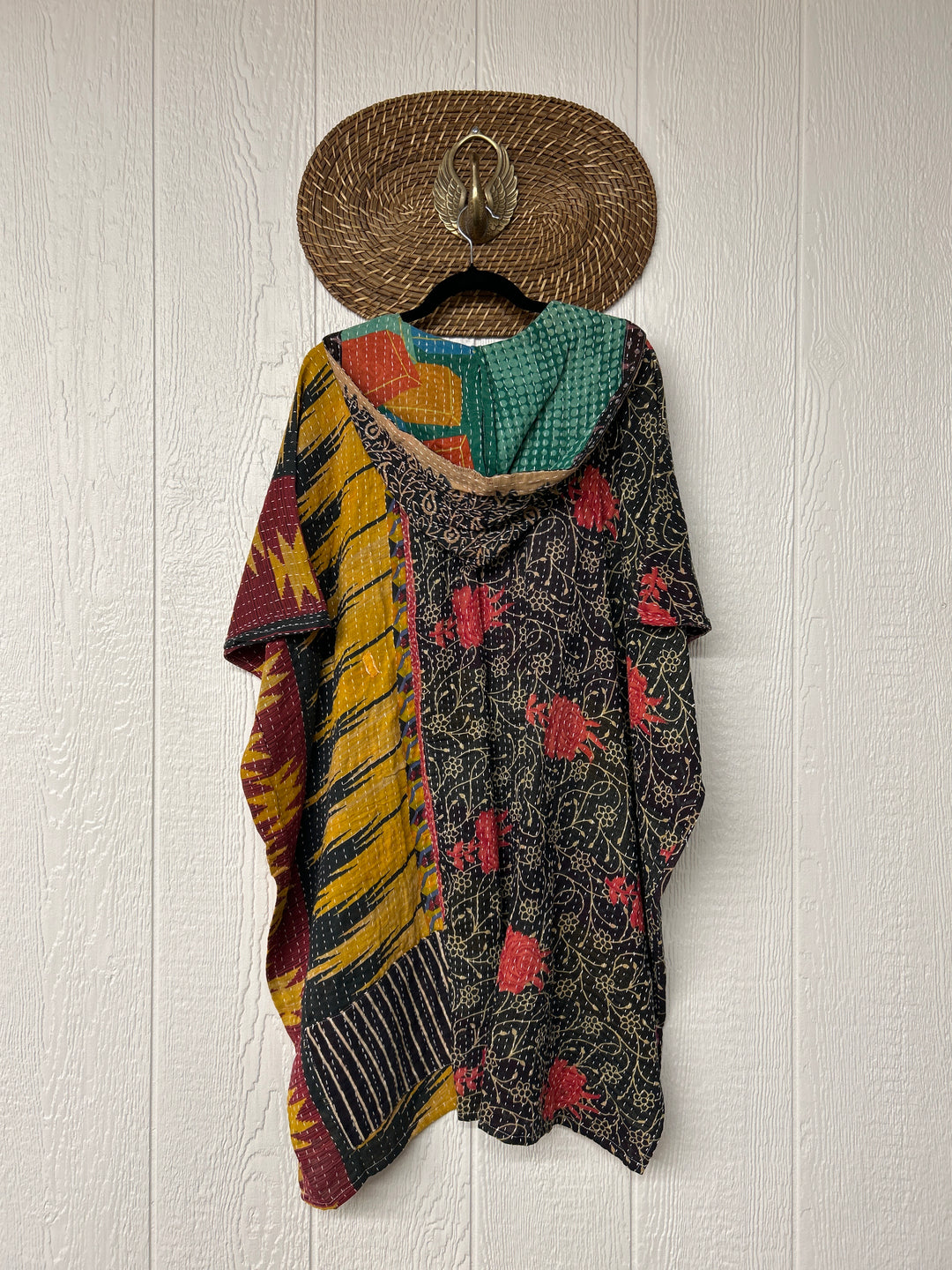 Peace and Love Poncho 0425 086