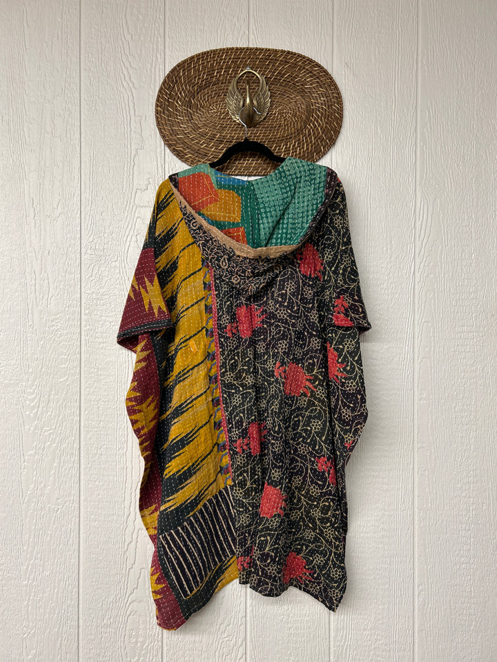 Peace and Love Poncho 0425 086