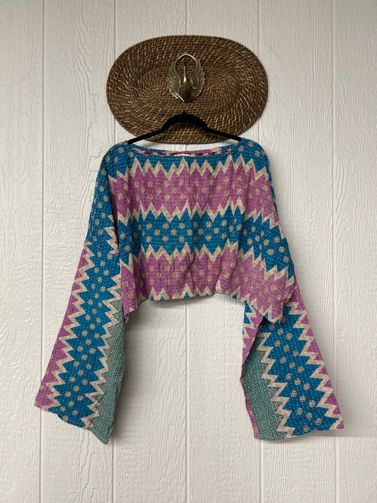 Abundance Crop Top 1025 049