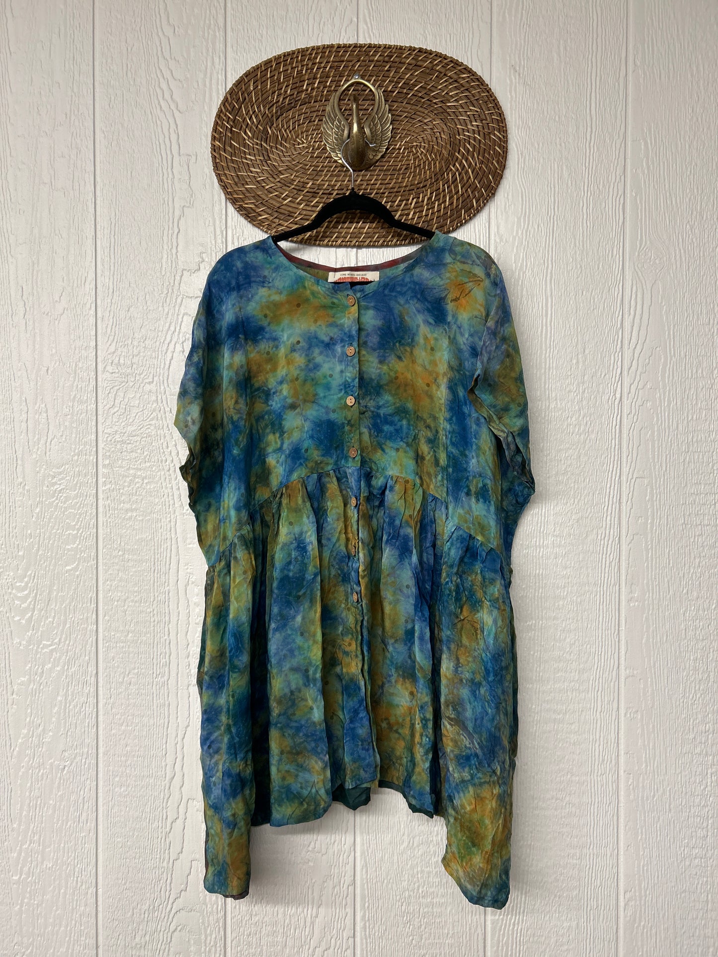 Crepe Sari Daydreamer Button Down Mini  0426 095