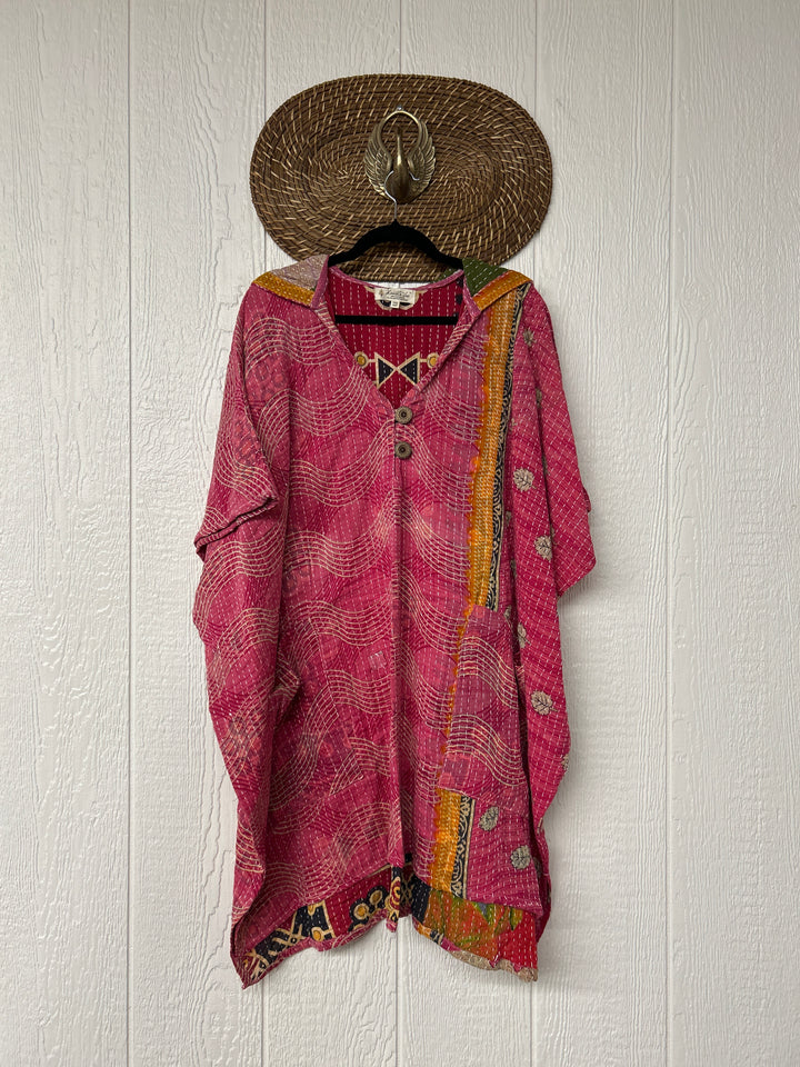 Peace and Love Poncho 0425 010