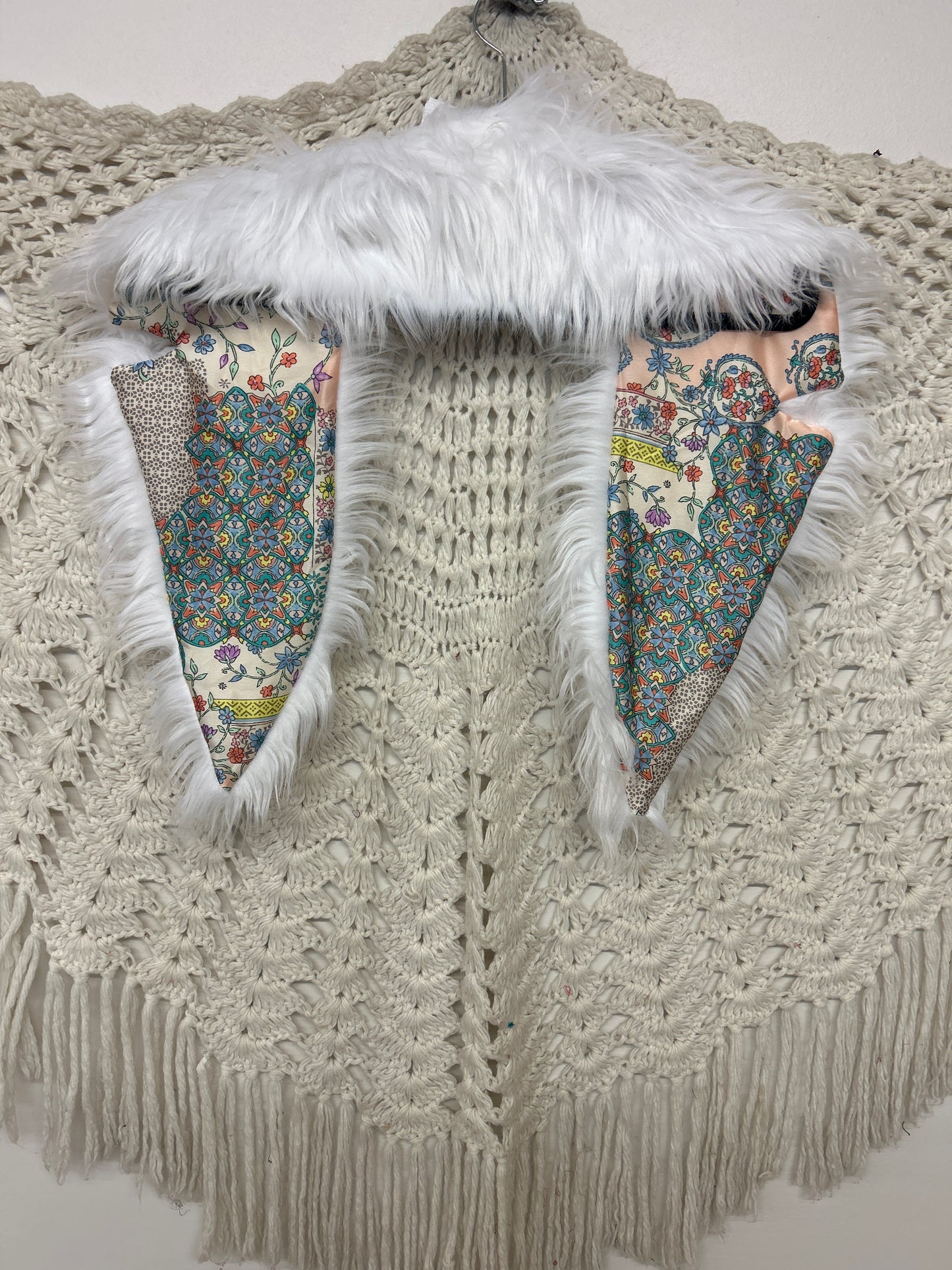 Penny Blanc Faux Fur Collar