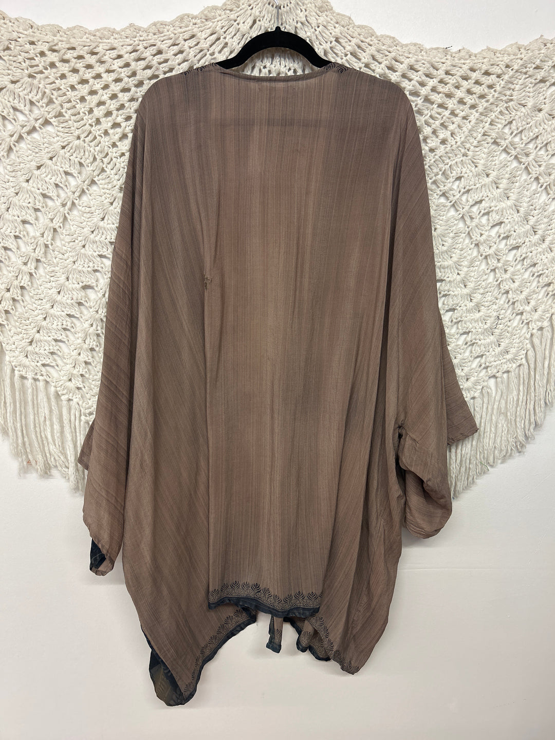 RETAIL Gaia Kimono R082125 001
