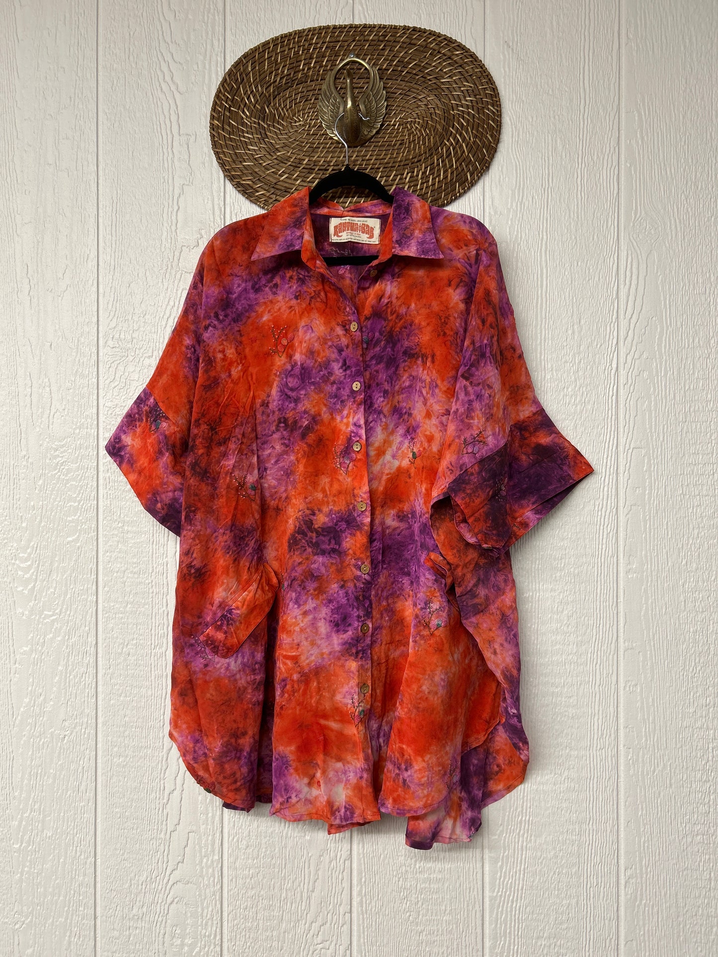Crepe Sari Free To Be Button Down 0626 006