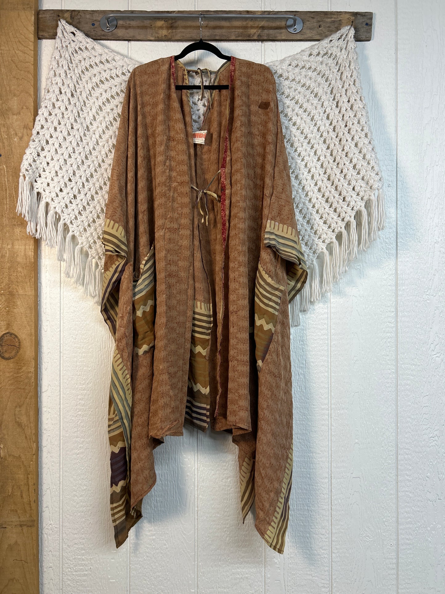 Crepe Sari Orchid Kimono 0626 209