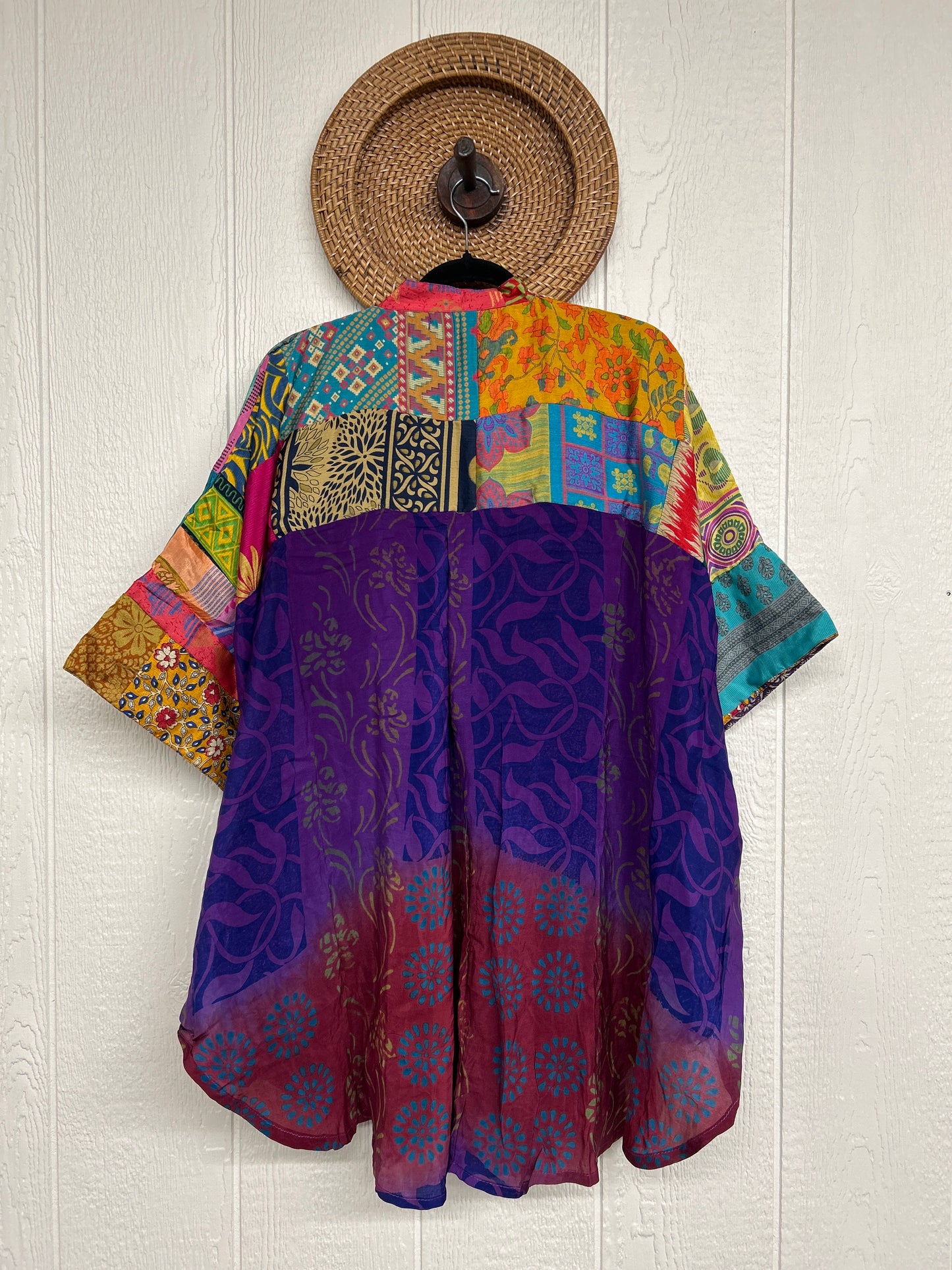 Goddess Free To Be Button-Down 0925 206