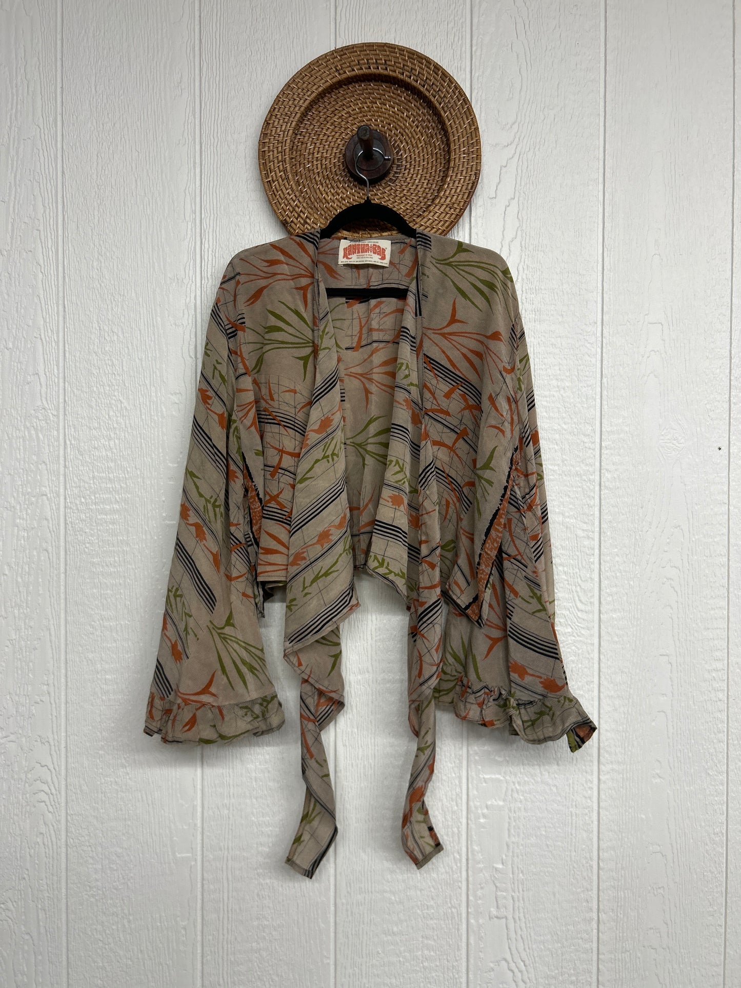 Crepe Sari Zeppelin Crop Shrug 0426 064