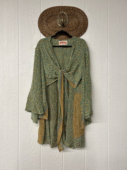 Crepe Sari Shortie Spellbound Kimono 0426 082