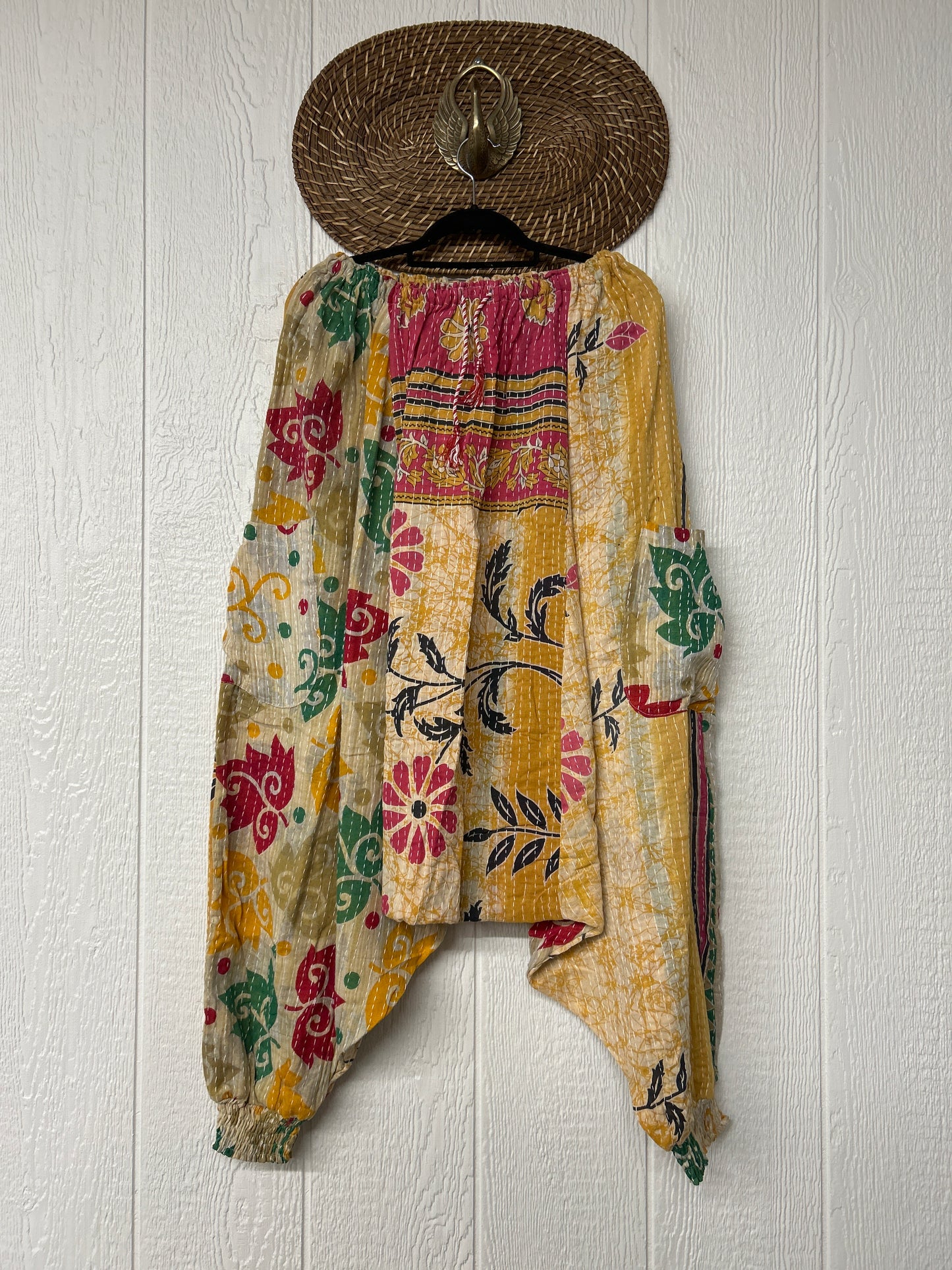 Pareo Kantha Be Still Harems 0226 140