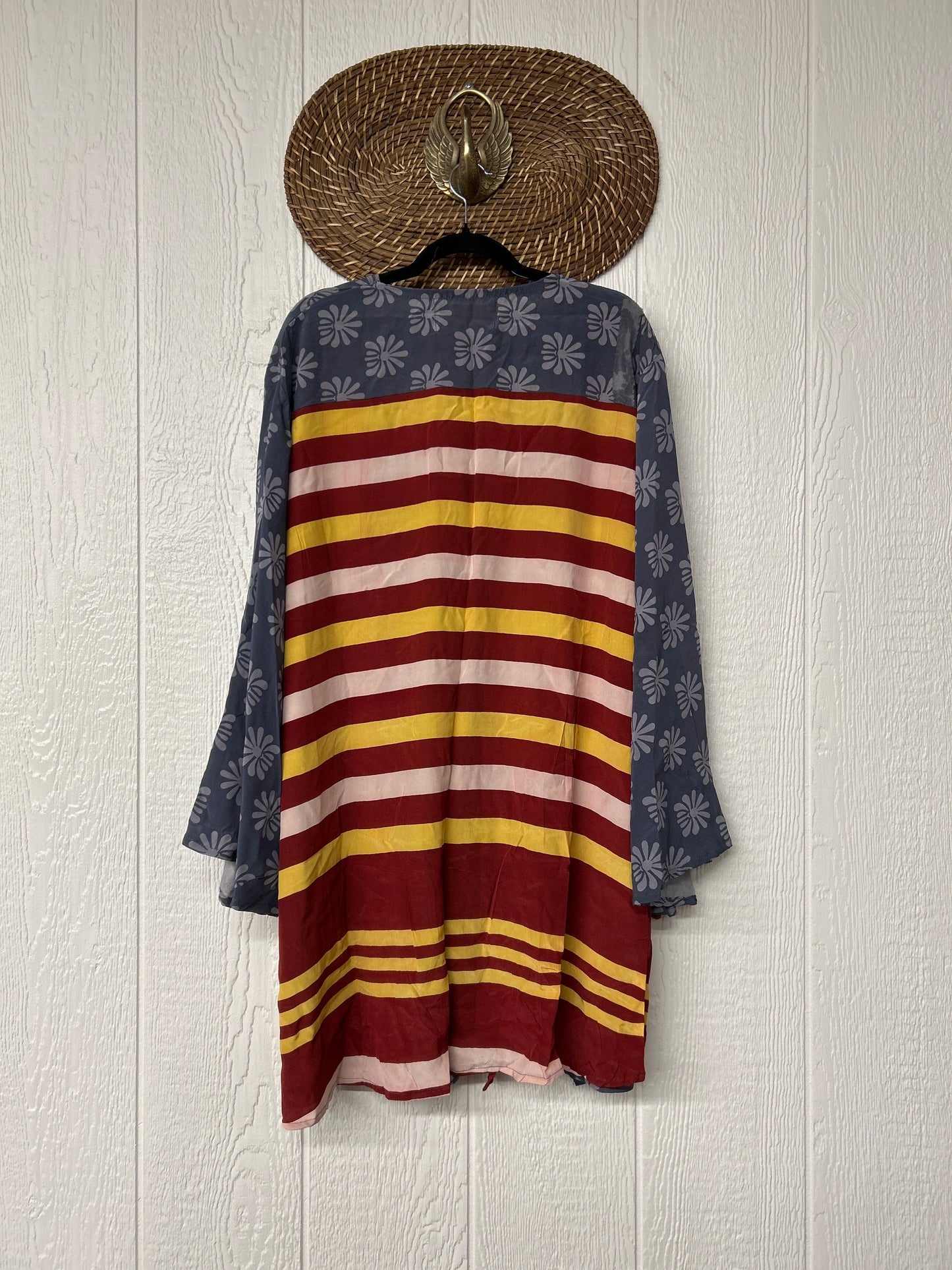 Crepe Sari Shortie Spellbound Kimono 0426 032