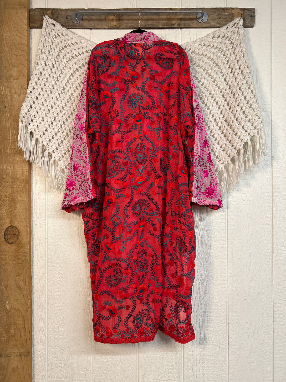 RETAIL Phulkari Kimono 0926 031