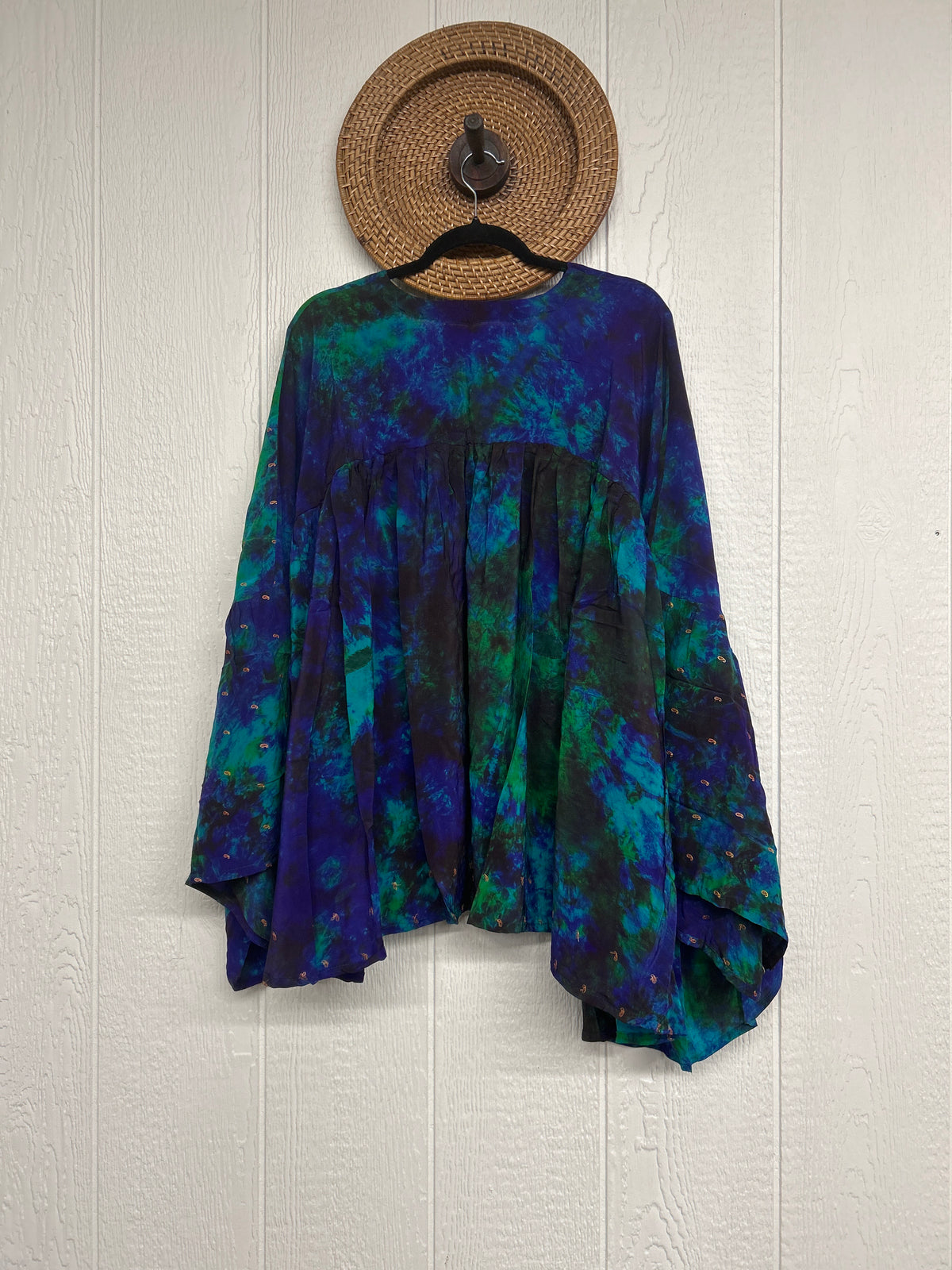 RETAIL Crepe Sari Bell Sleeve Gold Dust Crop 0826 100
