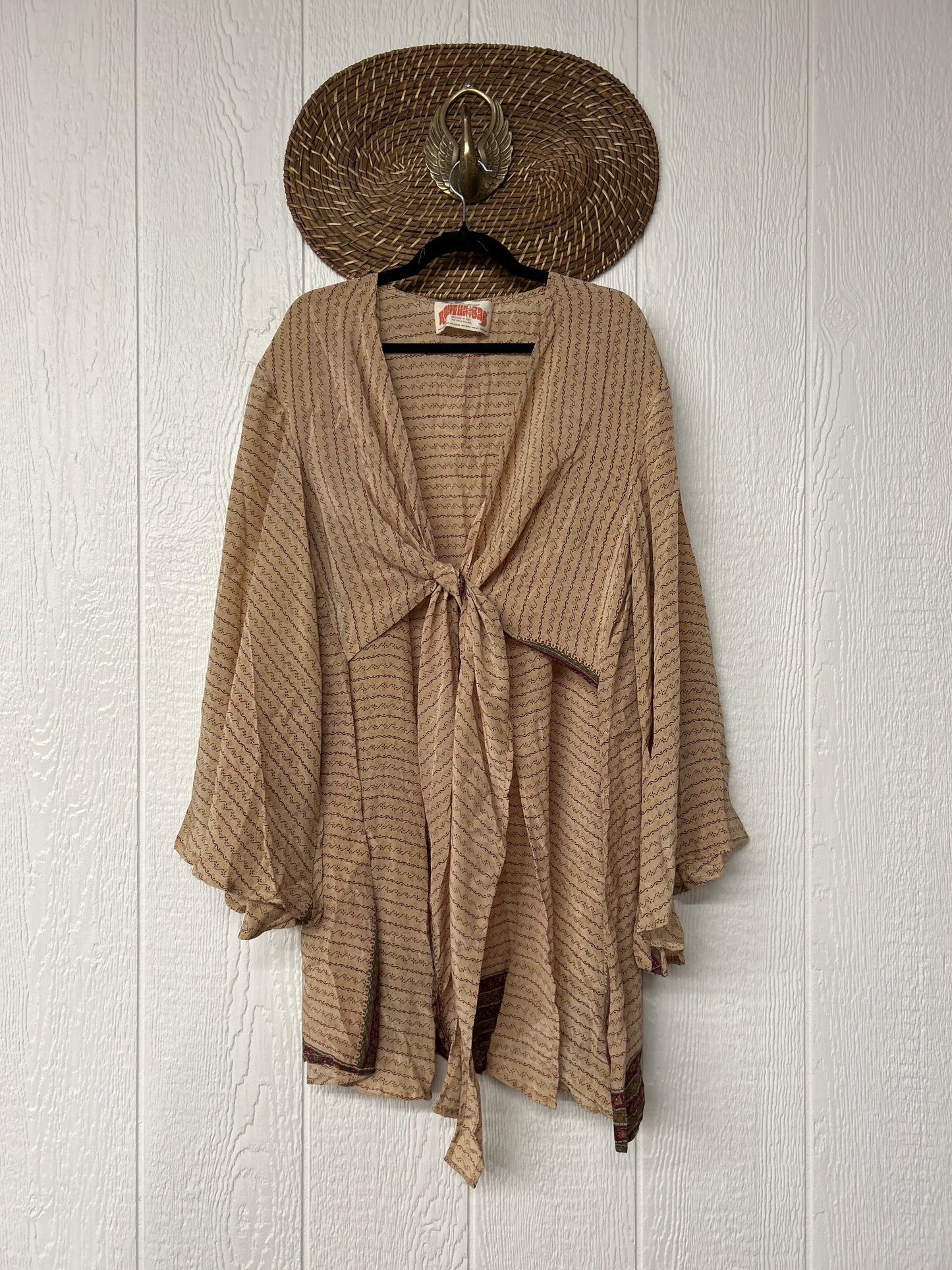 Crepe Sari Shortie Spellbound Kimono 0426 009