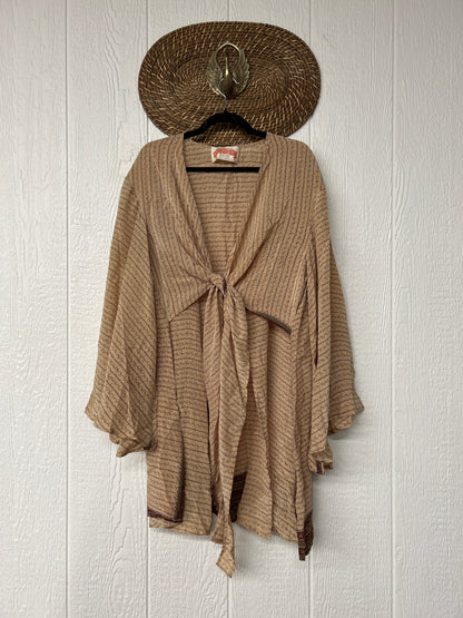 Crepe Sari Shortie Spellbound Kimono 0426 009