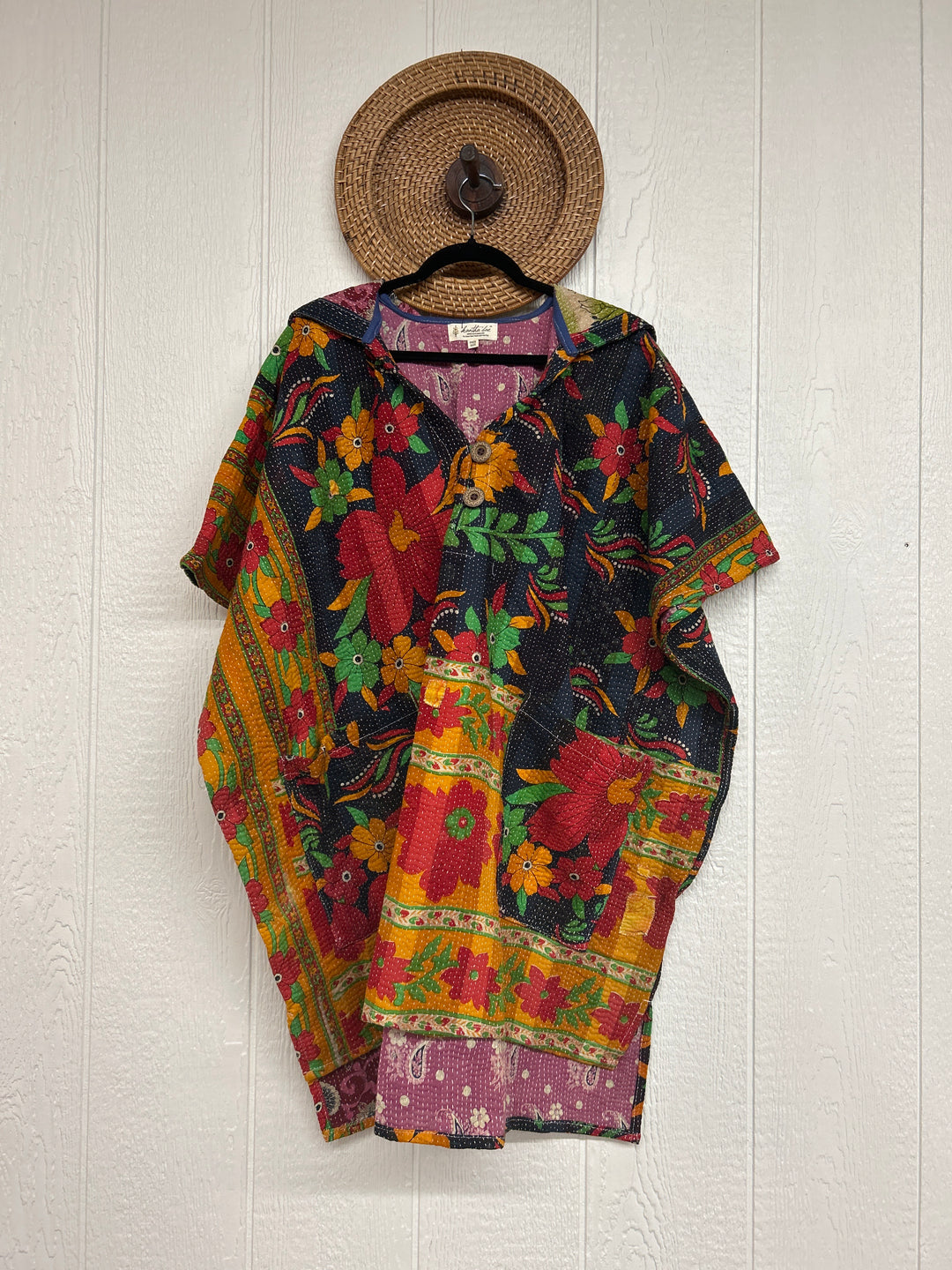 Peace + Love Poncho 0325 234