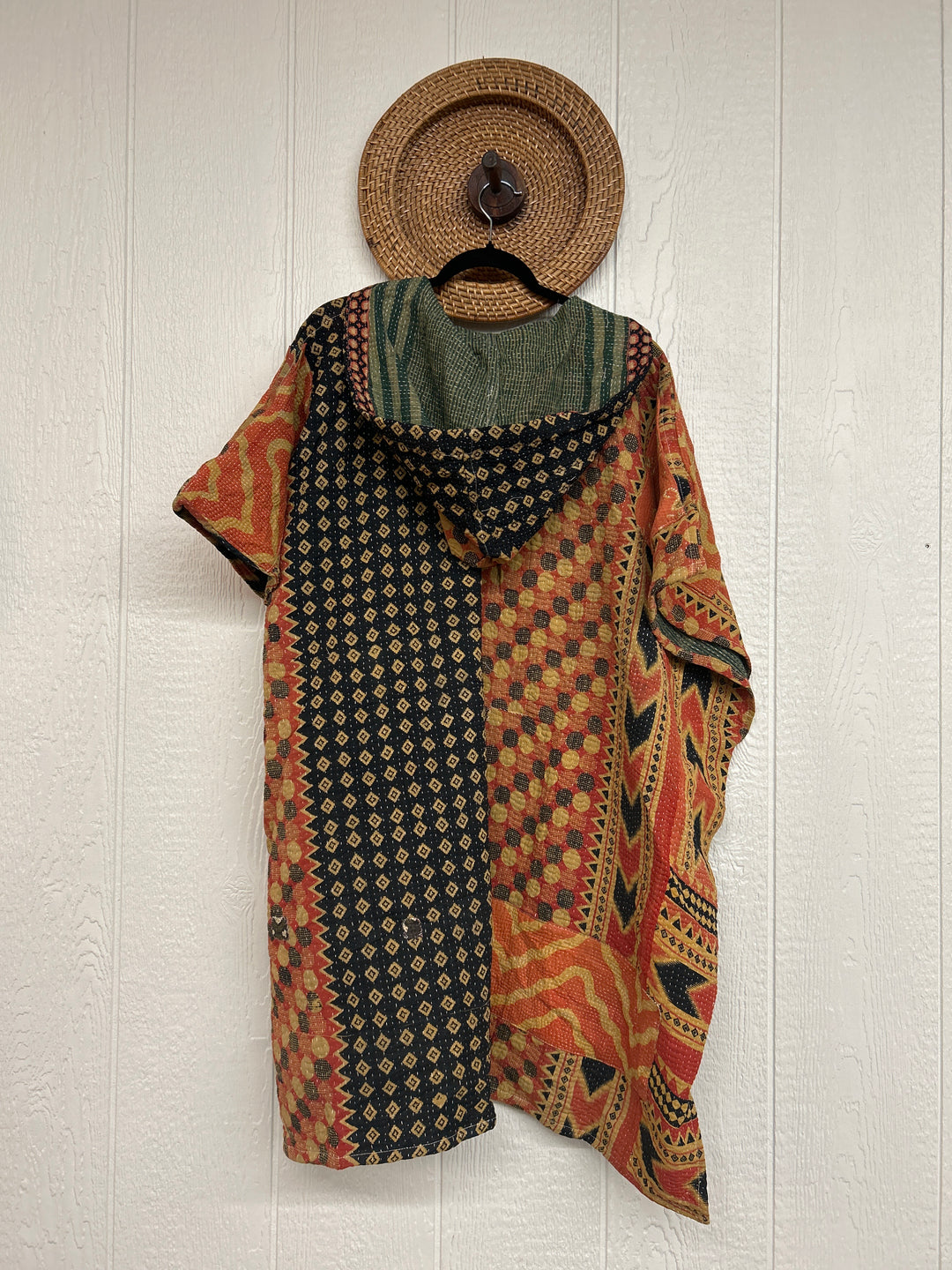 Peace + Love Poncho 0325 211