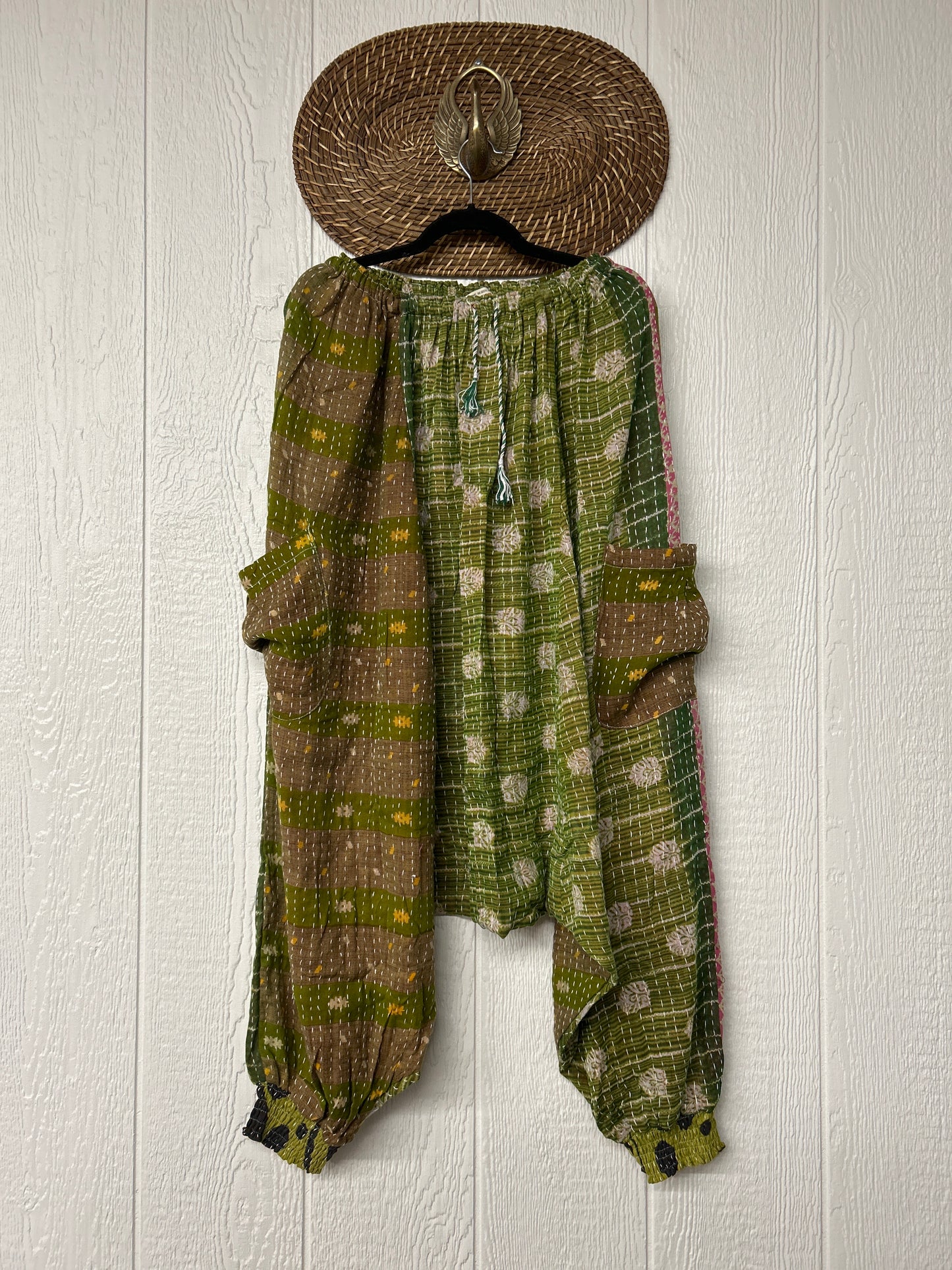 Pareo Kantha Be Still Harems 0226 095