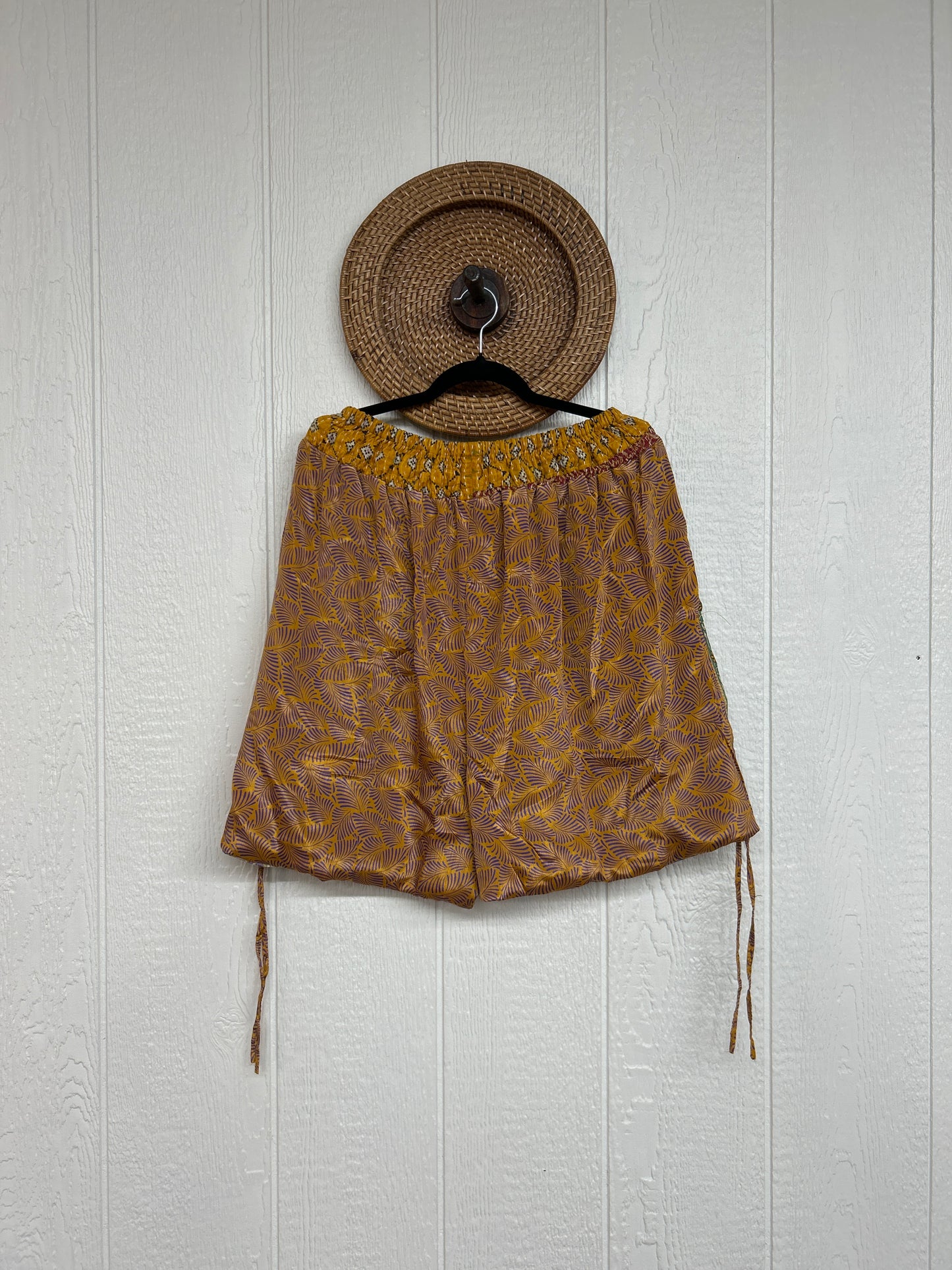 Silk Butterfly Short 0525 138