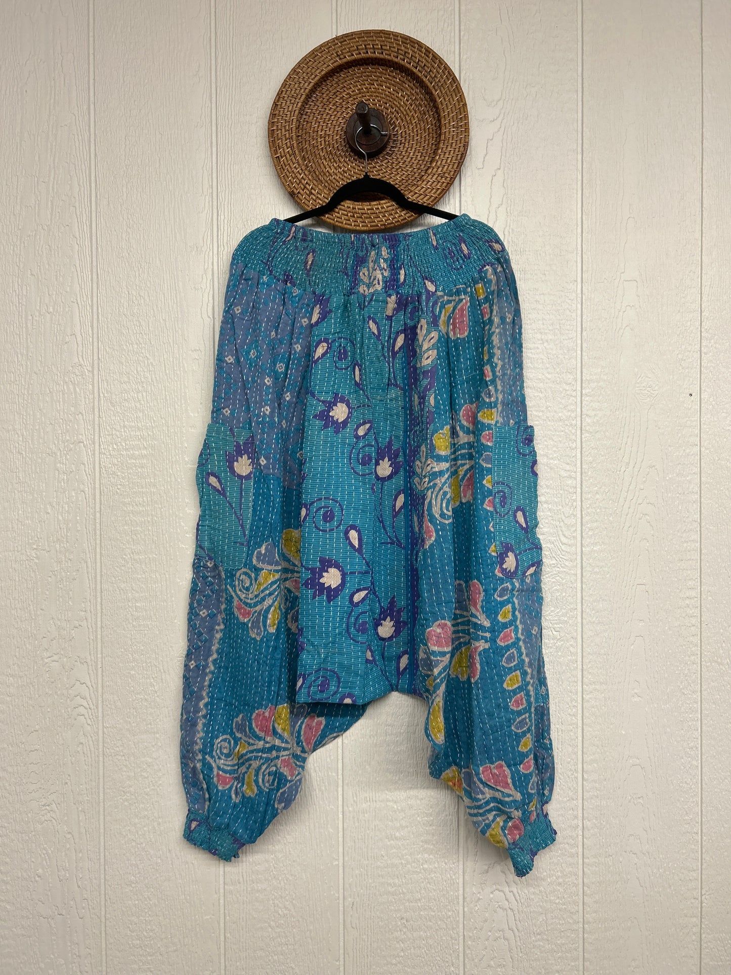 Pareo Kantha Be Still Harems 0626 081