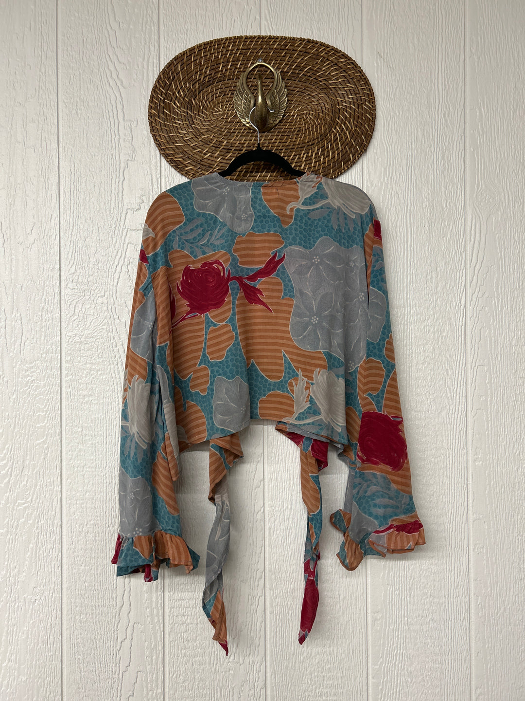 Zeppelin Crop Shrug 0425 203