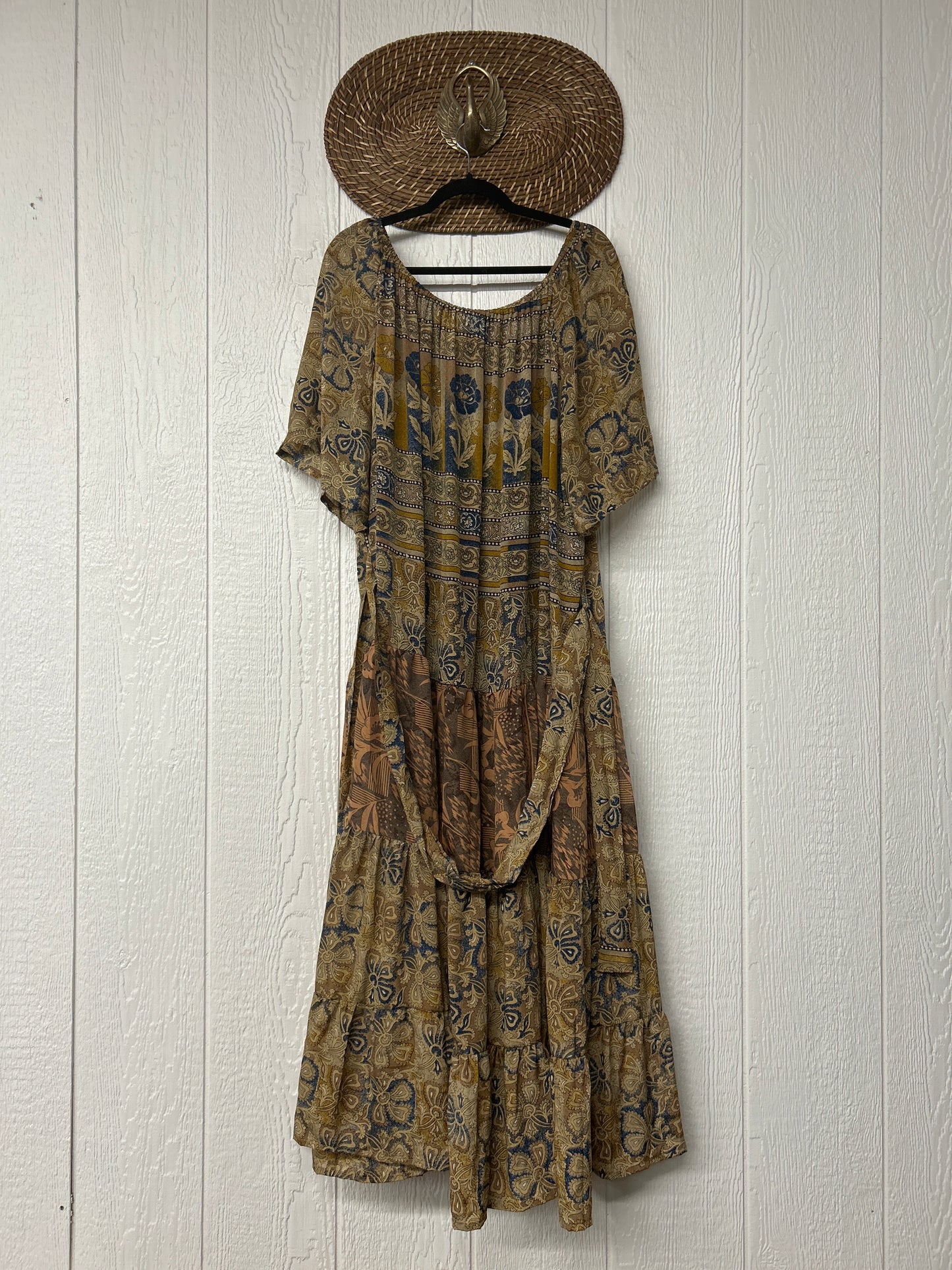 Rasgulla Sari Nova Maxi 0826 203