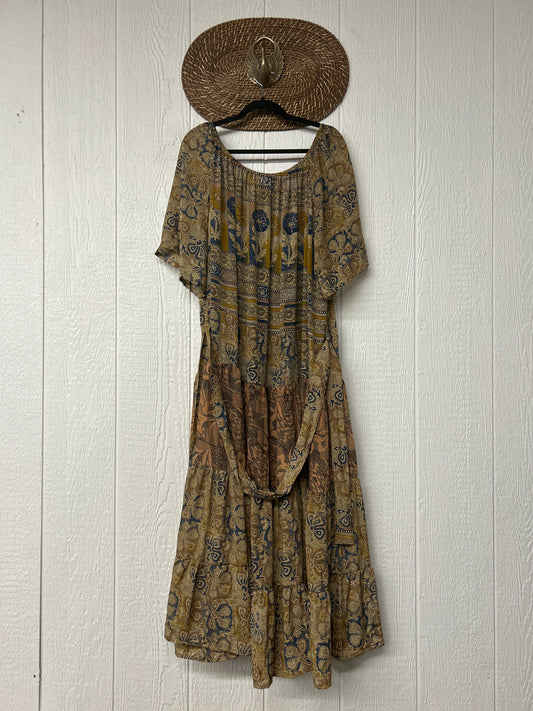 Rasgulla Sari Nova Maxi 0826 203