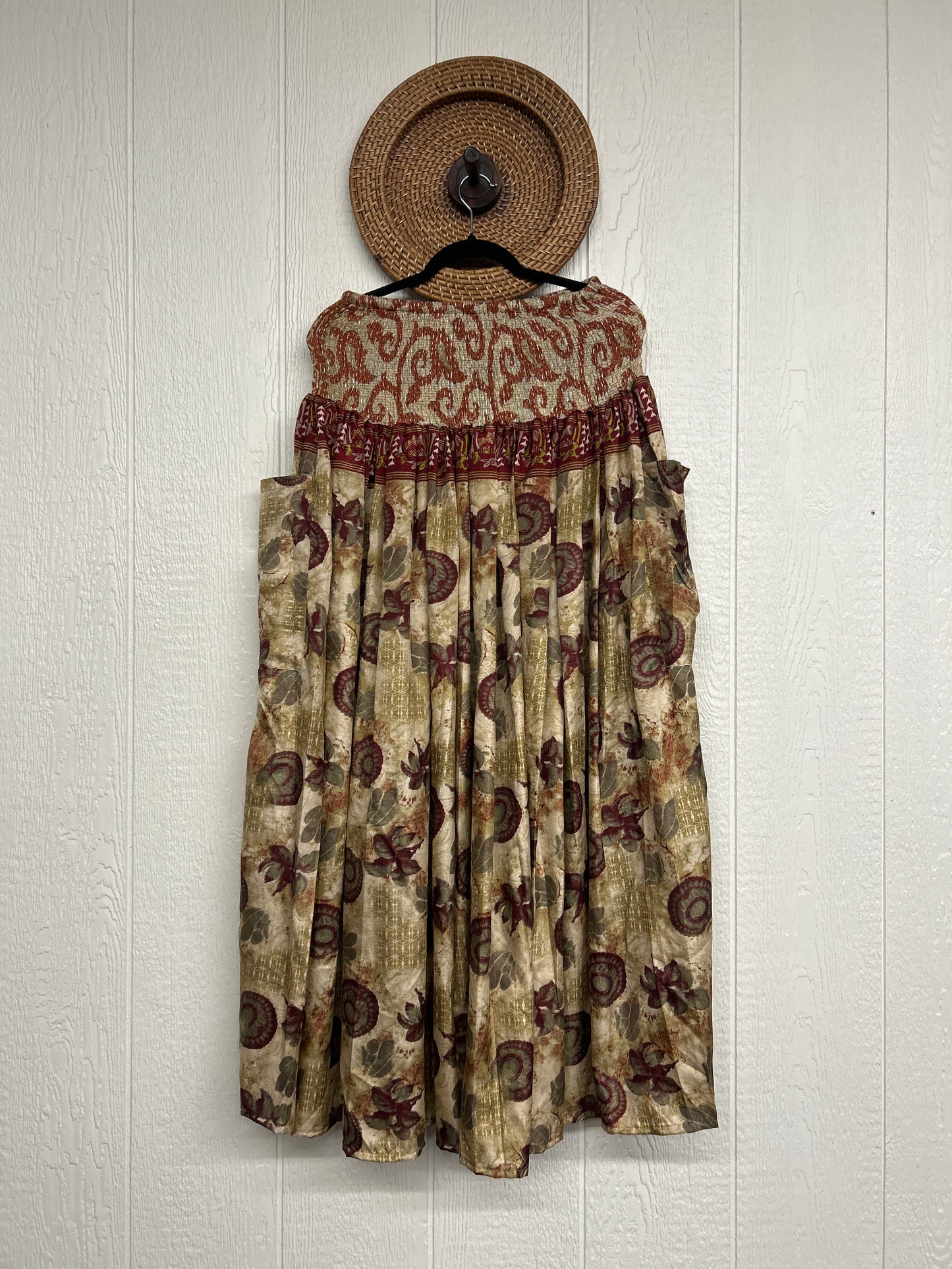 Rasgulla Sari Free Bird Convertible Skirt 0226 069