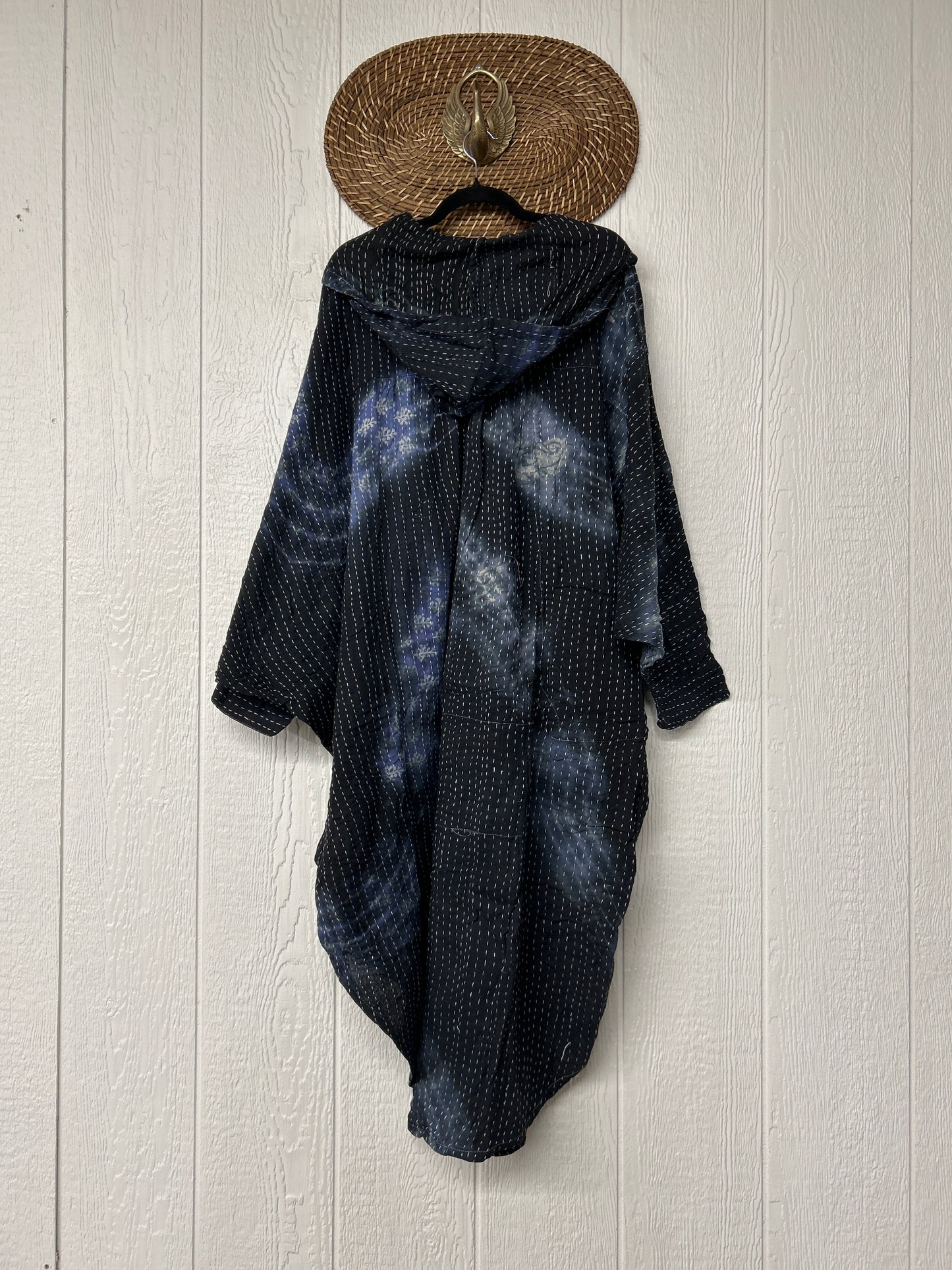 Aura Edit Pareo Kantha Poetic Hoodie Maxi 0726 019