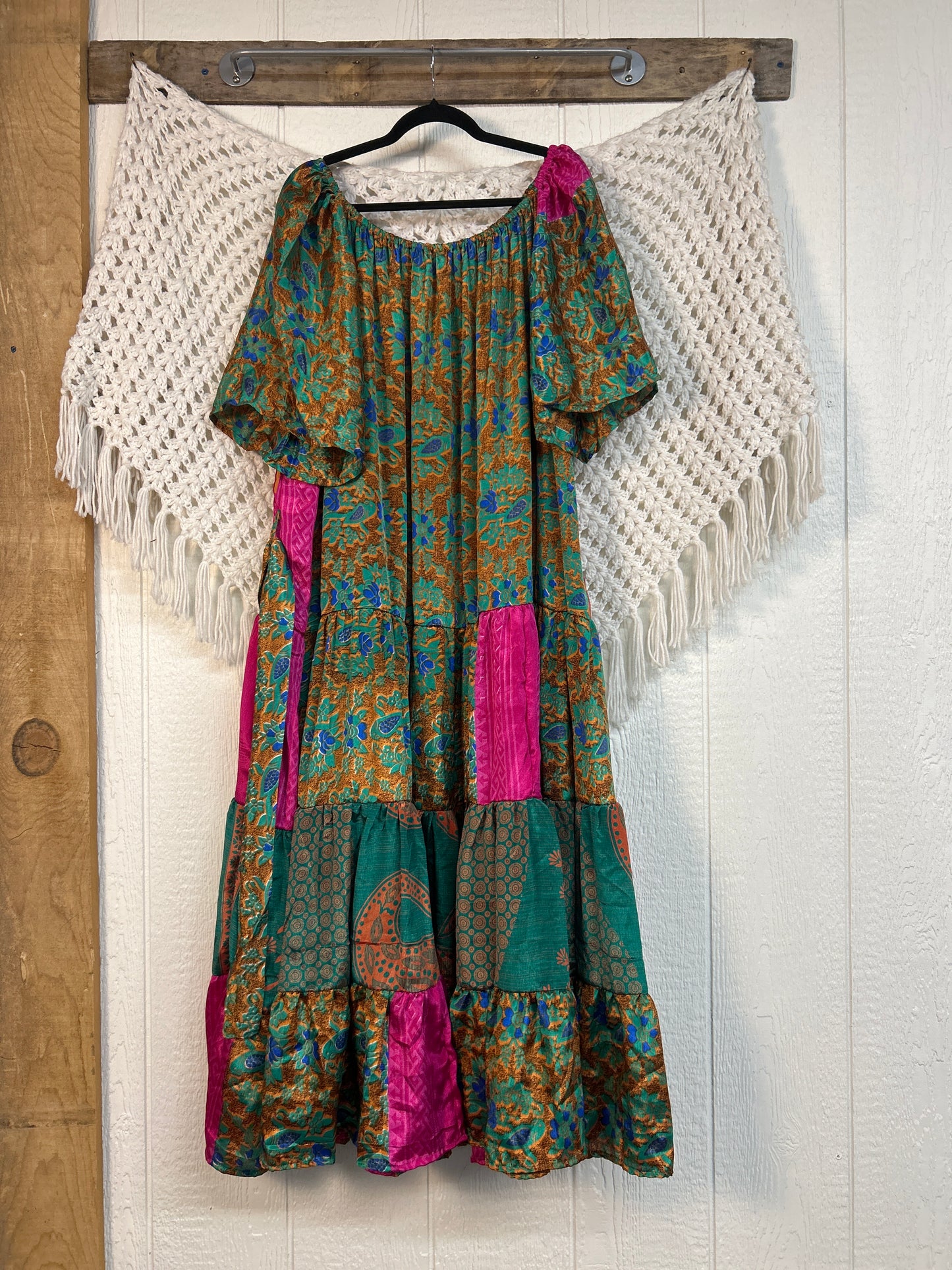 Rasgulla Sari Nova Maxi 0826 033