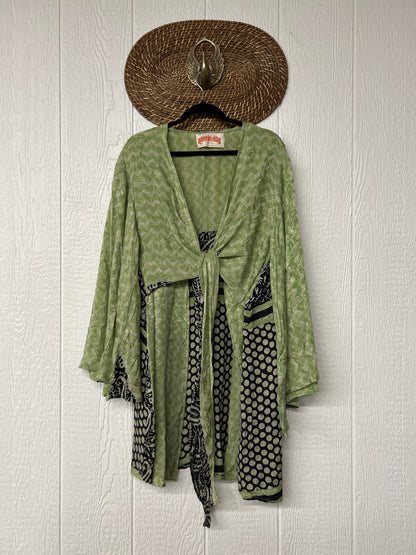 Crepe Sari Shortie Spellbound Kimono 0426 137