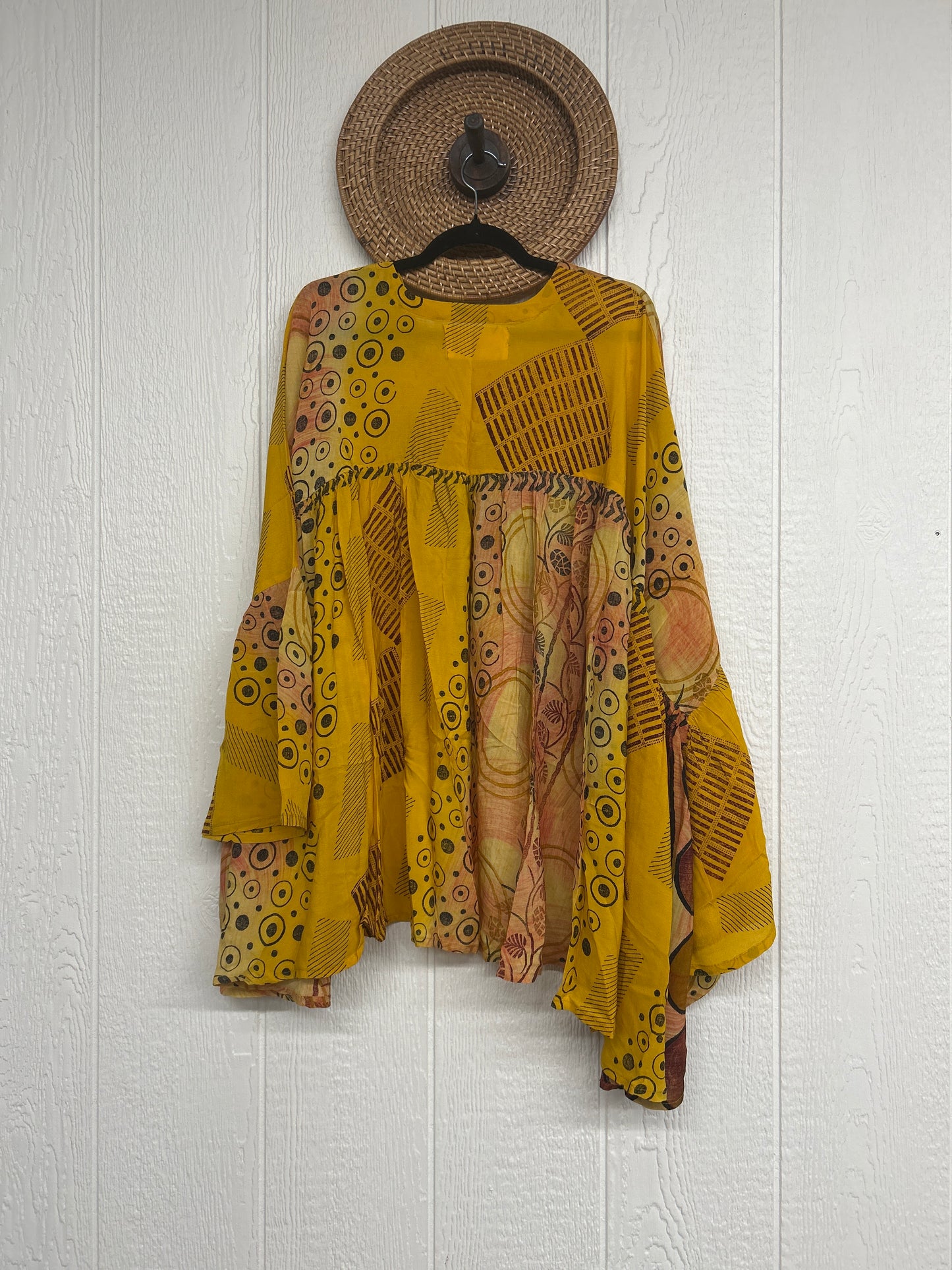 Crepe Sari Bell Sleeve Gold Dust Crop 0826 025