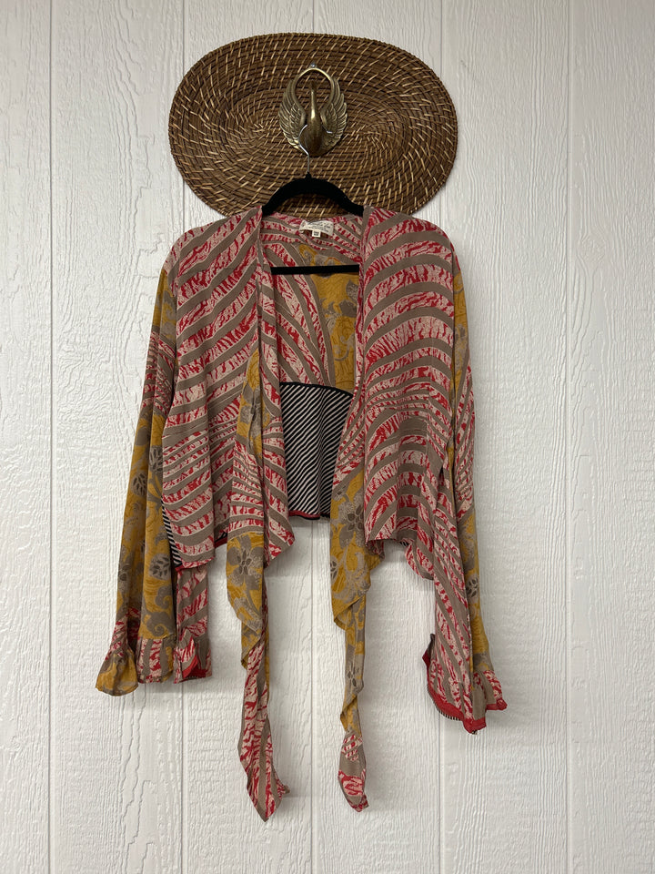 Zeppelin Crop Shrug 0425 064