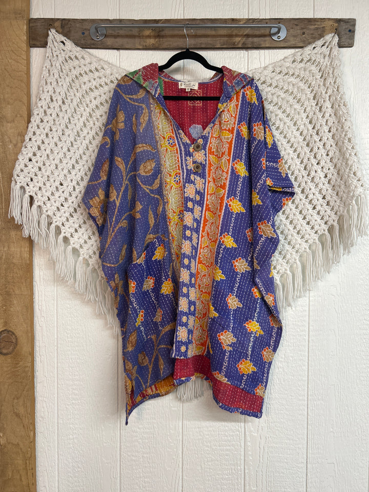Peace and Love Poncho 0425 213