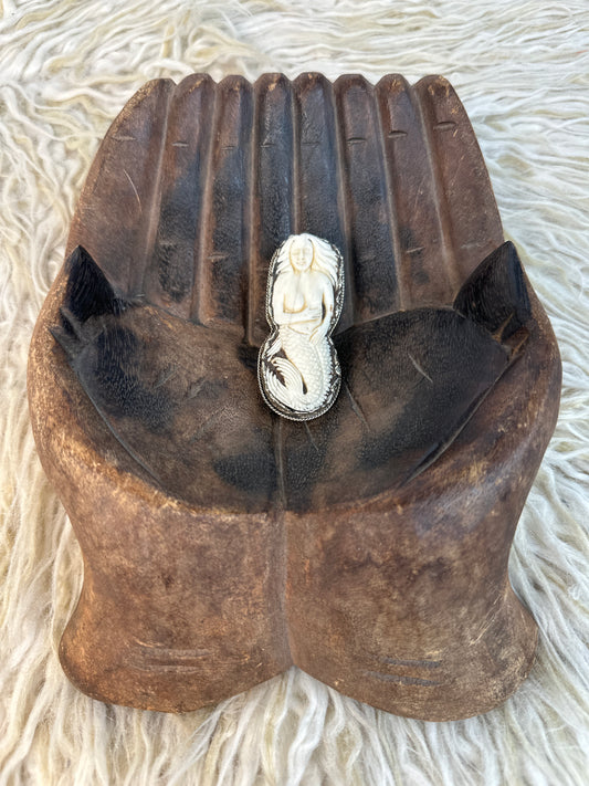 RETAIL Bone Carved Mermaid Ring 0226 006