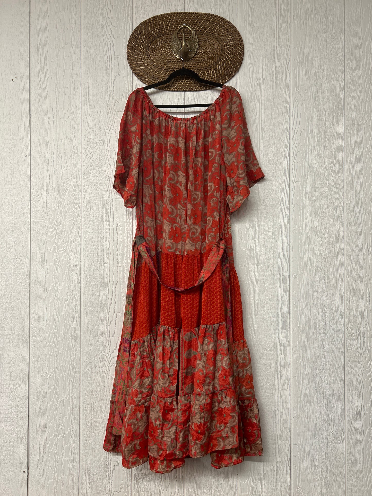Rasgulla Sari Nova Maxi 0826 216