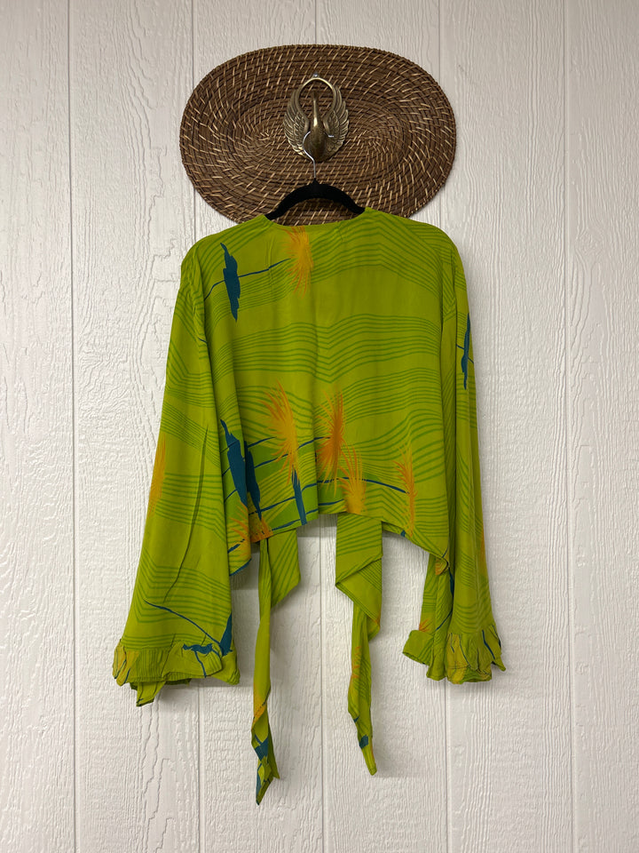 Zeppelin Crop Shrug 0425 249