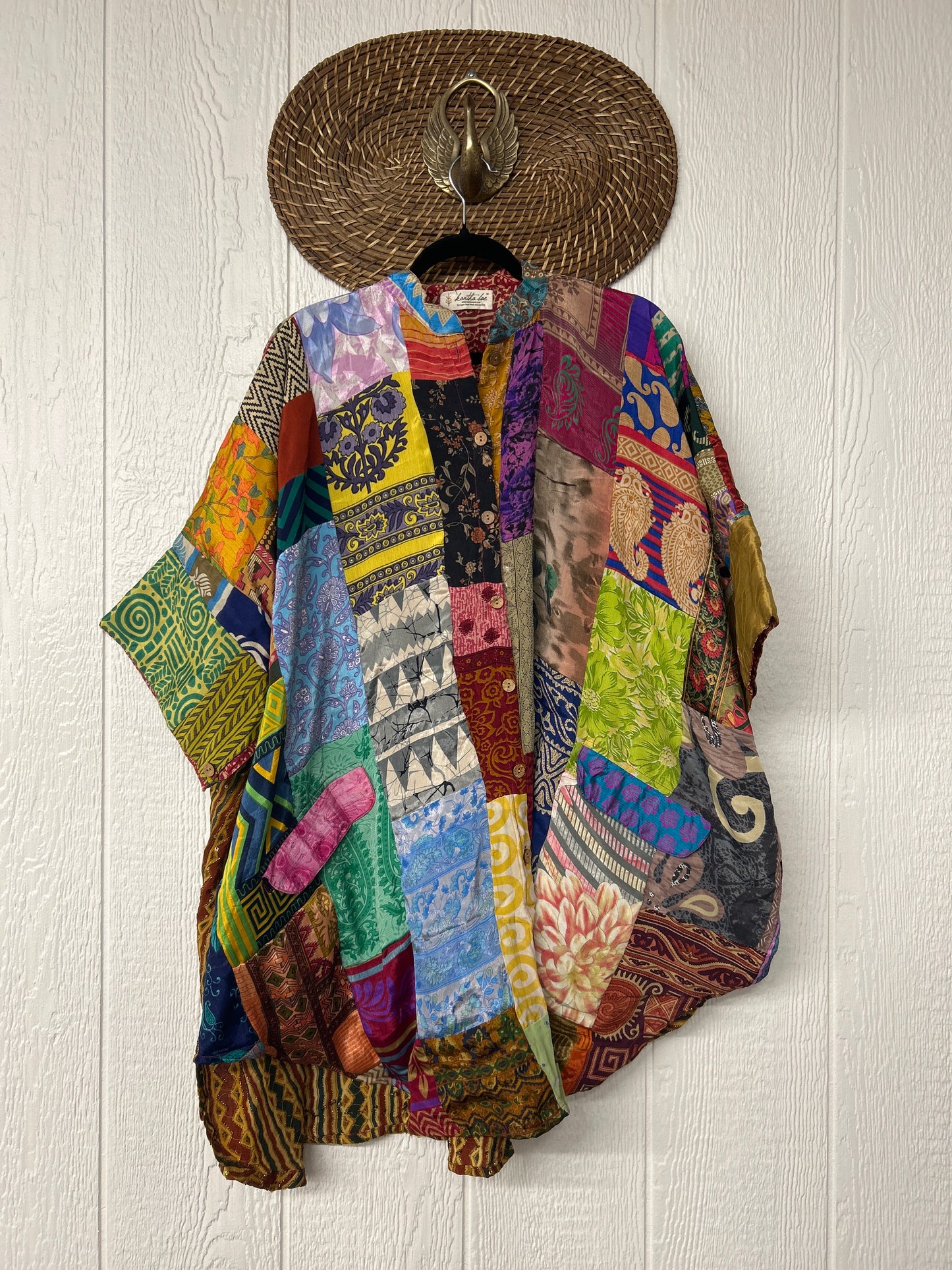 Goddess Free To Be Button-Down 0925 101