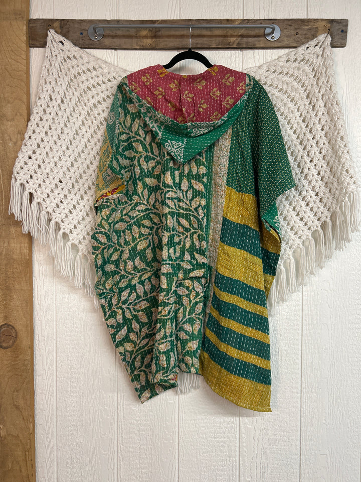 Peace and Love Poncho 0425 232