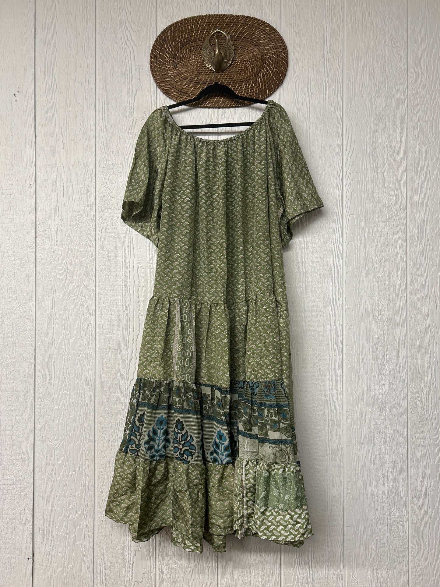 Rasgulla Sari Nova Maxi 0826 220