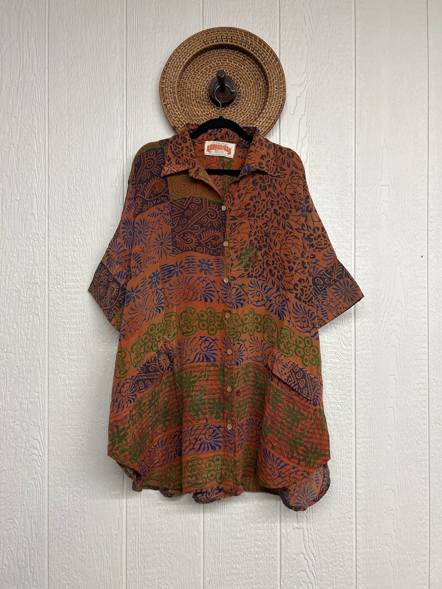 Crepe Sari Free To Be Button Down 0626 249