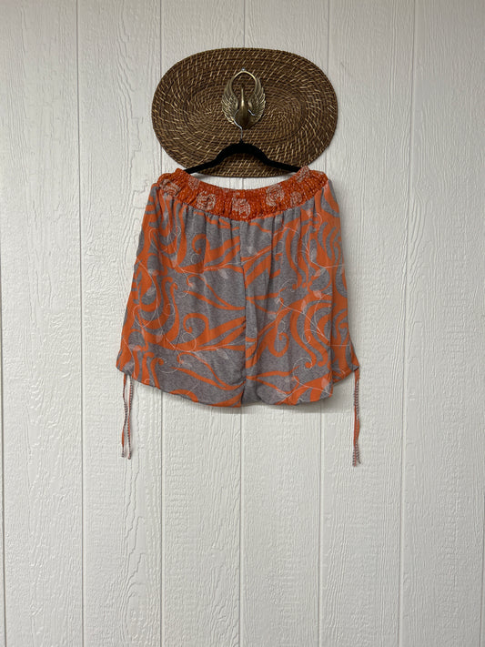 Silk Butterfly Short 0525 011