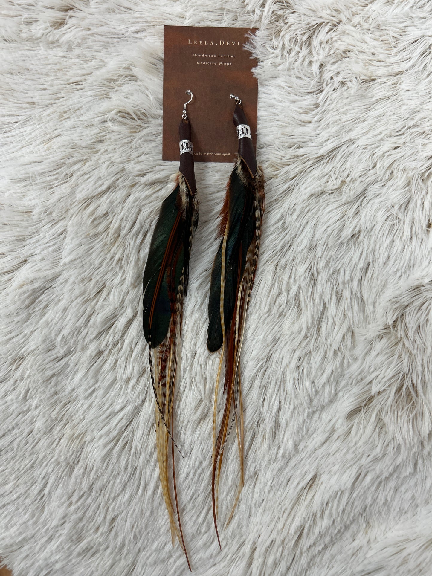 Feather Earrings - Short R1025 003