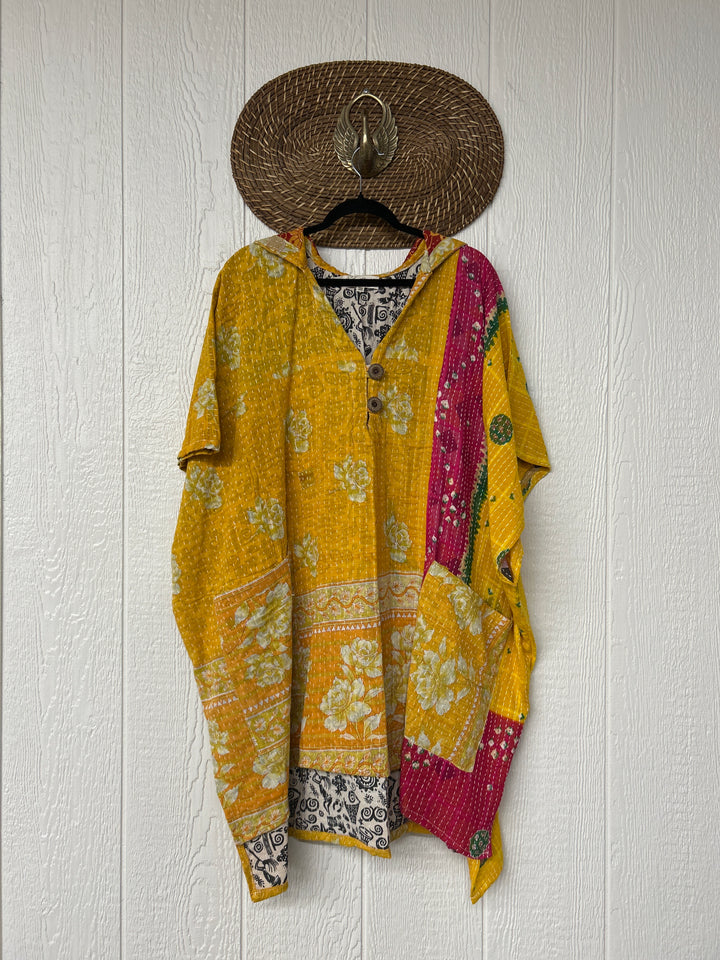 Peace and Love Poncho 0425 165