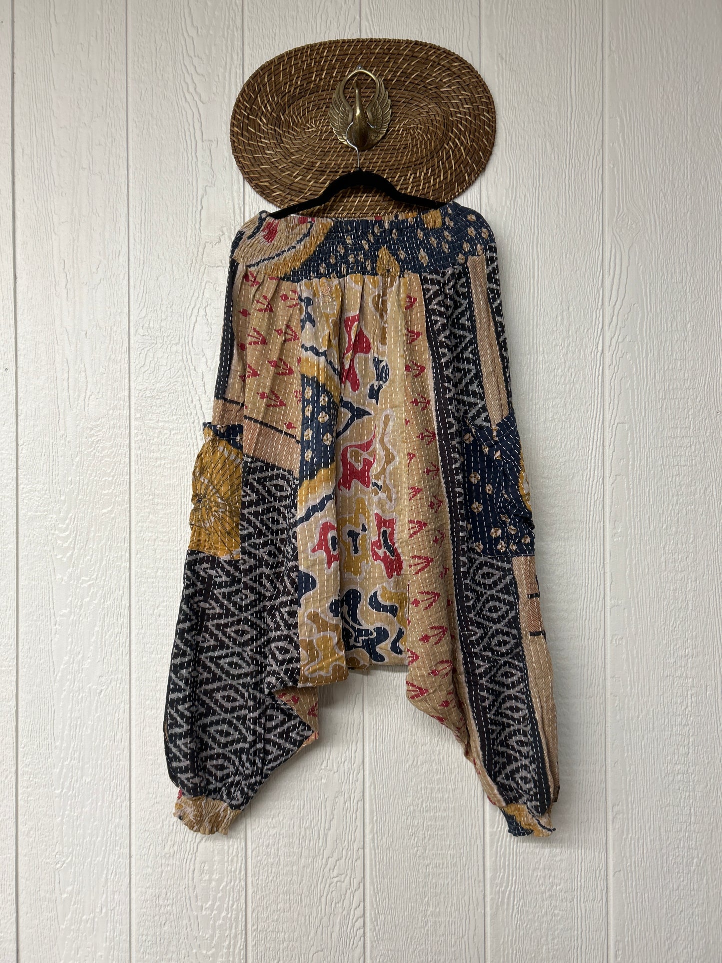 Pareo Kantha Be Still Harems 0626 235