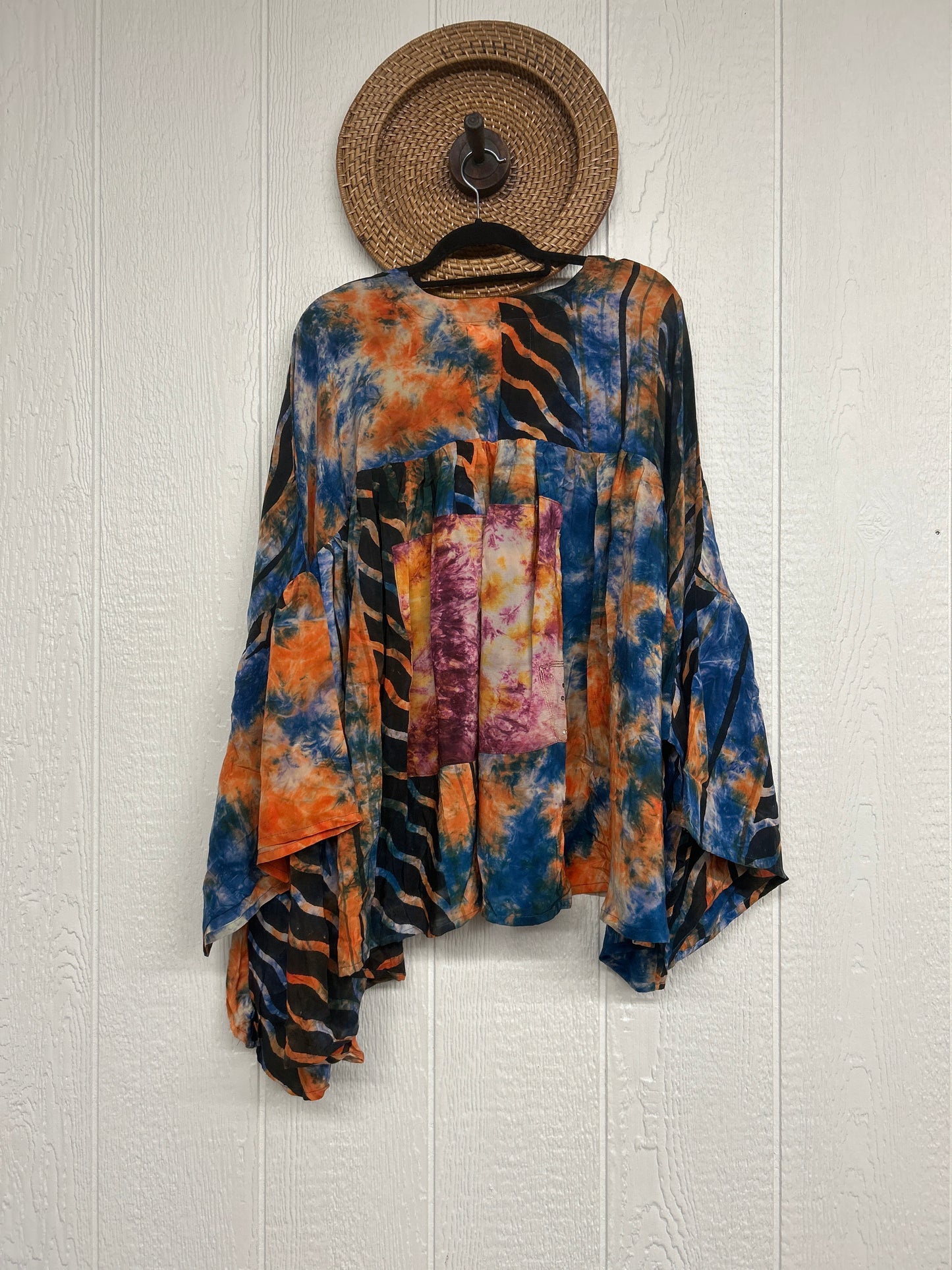 Crepe Sari Bell Sleeve Gold Dust Crop 0826 075