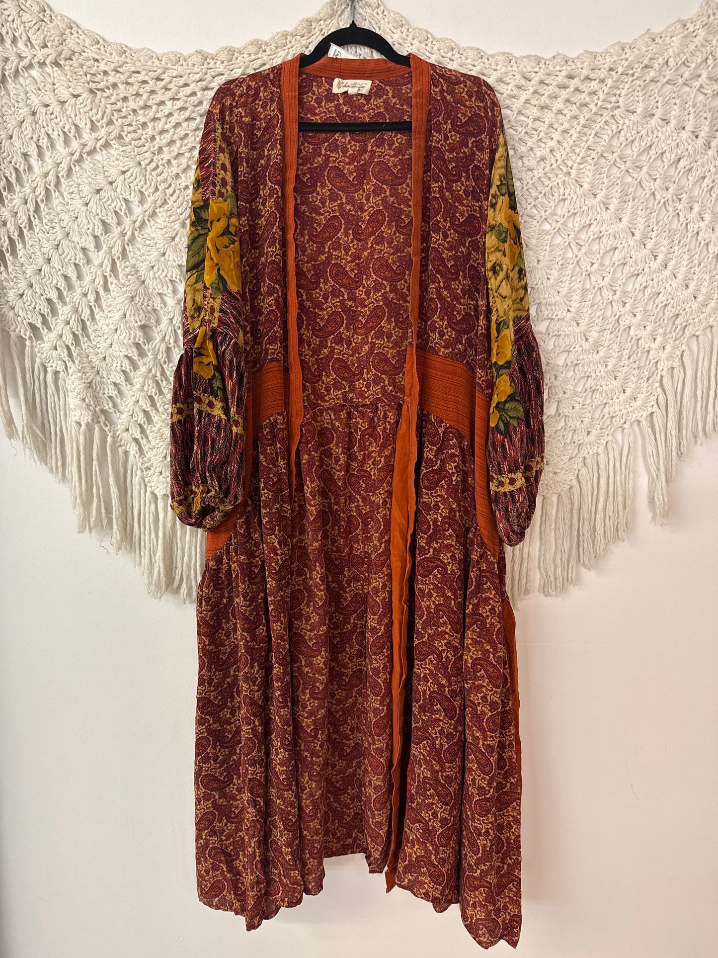Crepe Sari Evermore Kimono L0626 002