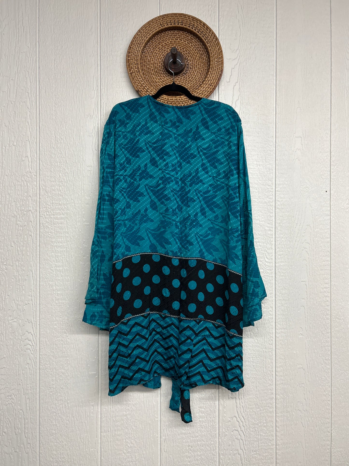Crepe Sari Shortie Spellbound Kimono 0426 157
