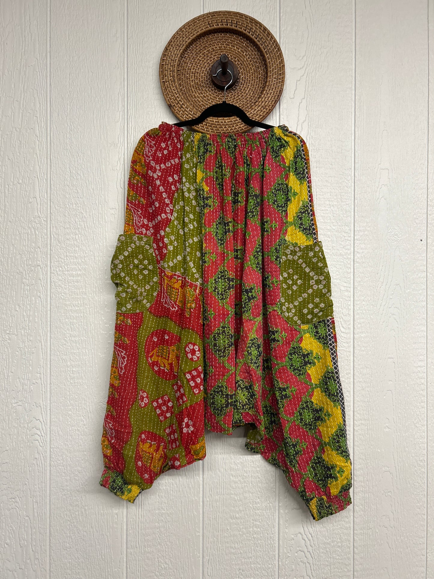 Pareo Kantha Be Still Harems 0226 039